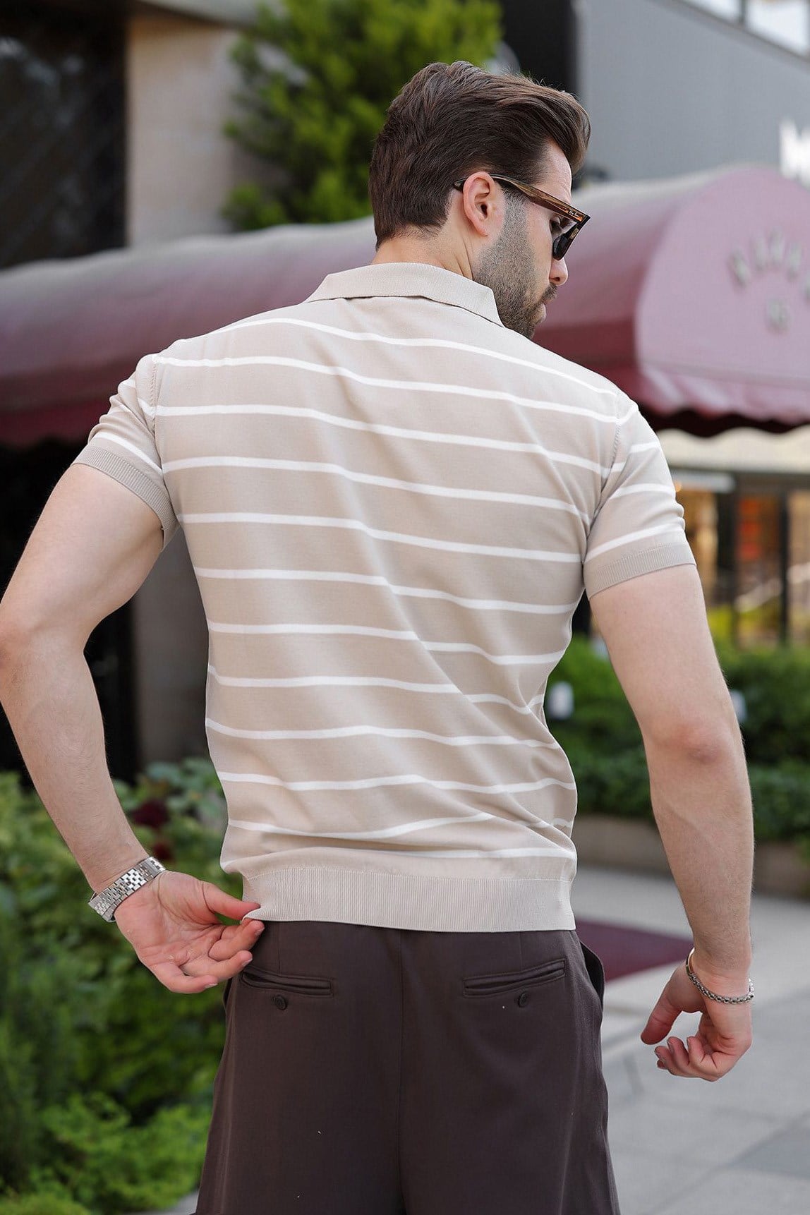 POLO T-SHIRT