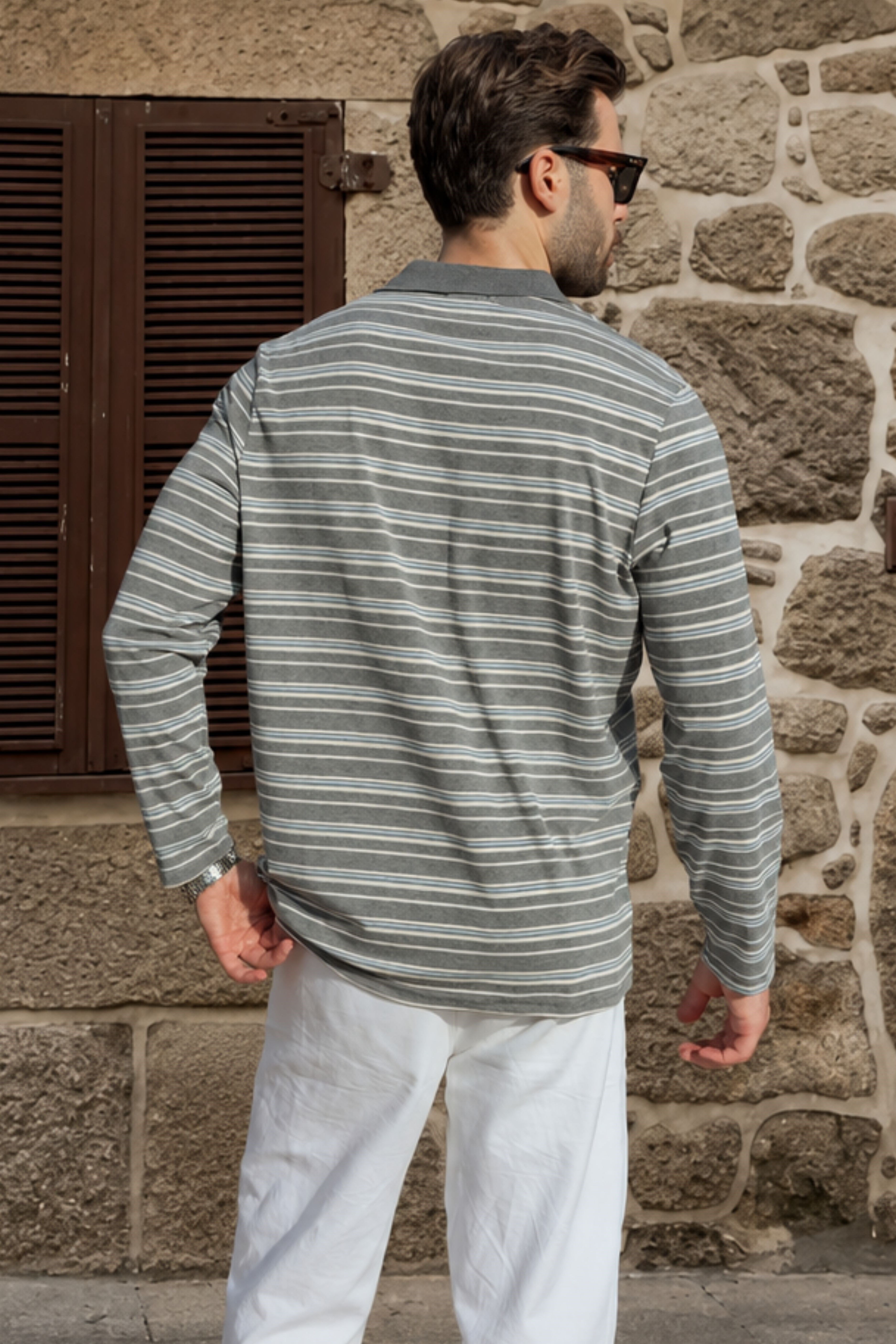 POLO T-SHIRT