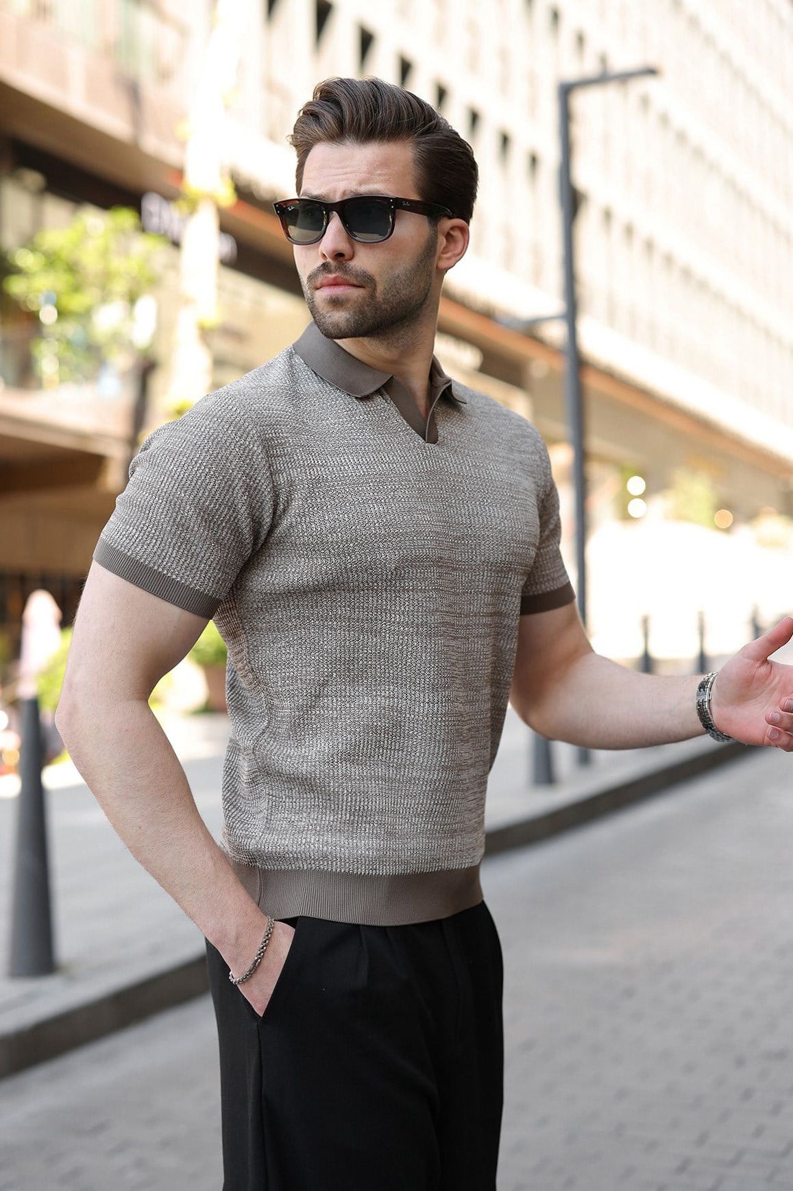 POLO T-SHIRT