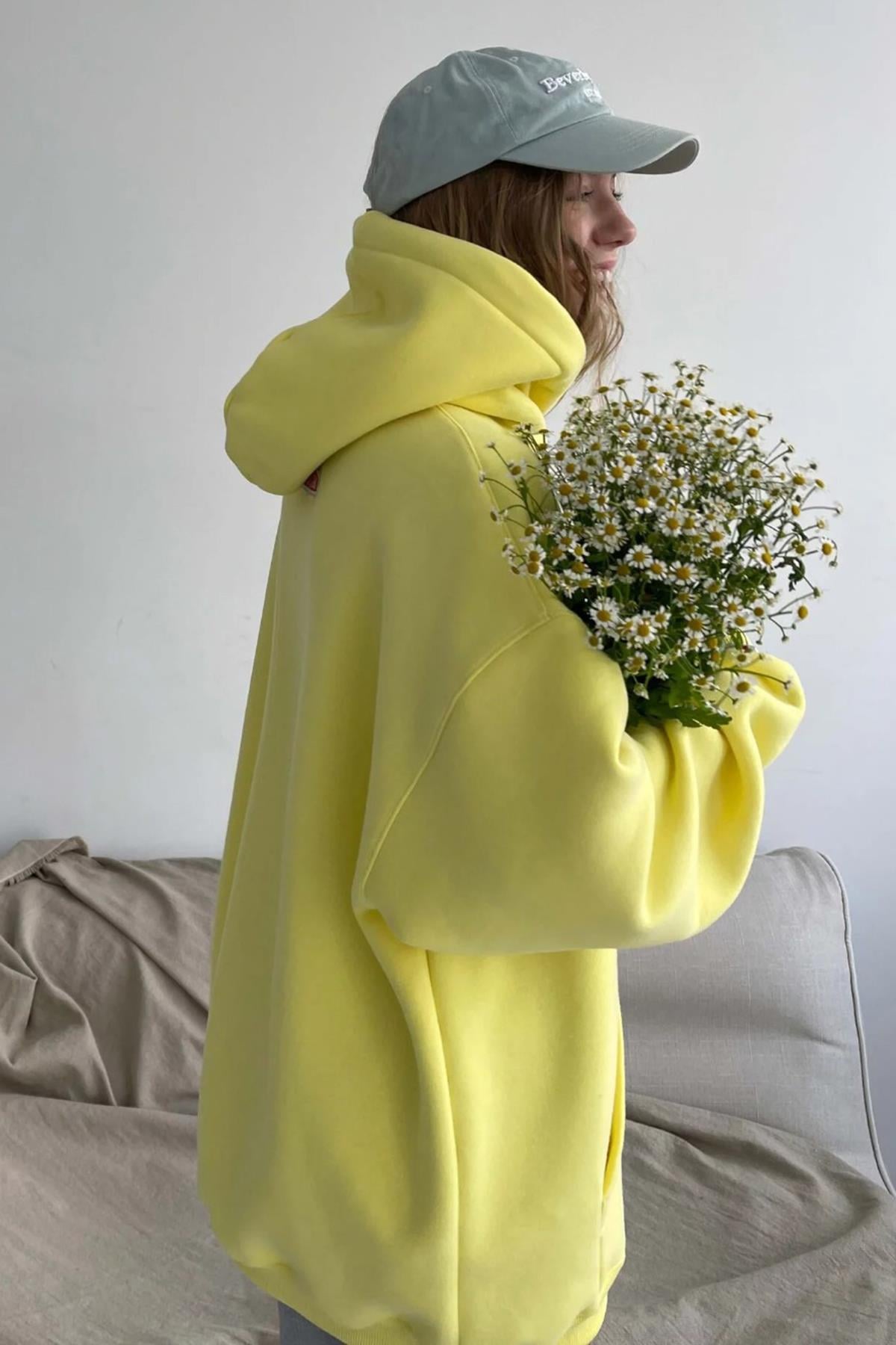 Sarı Kapüşonlu Şardonlu Oversize Sweatshirt MG1566