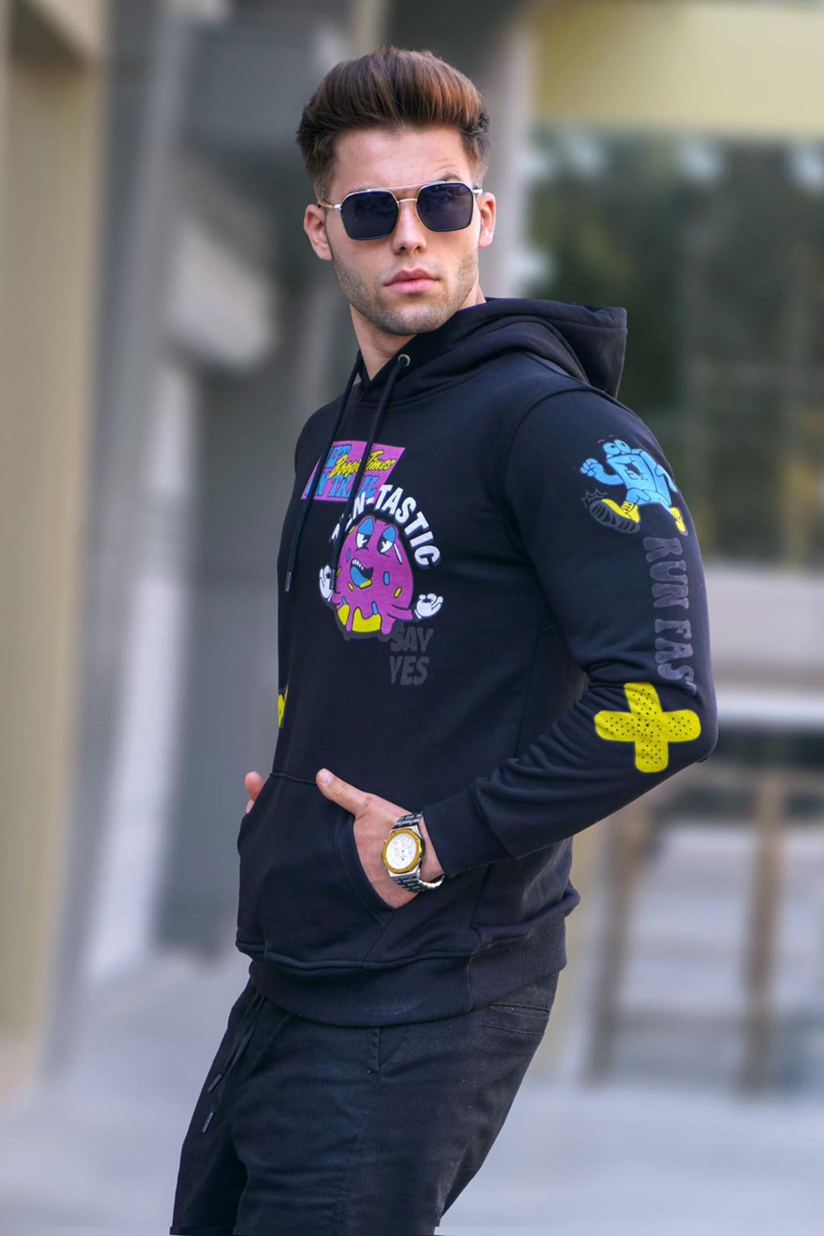 Siyah Baskılı Kapüşonlu Sweatshirt 5896
