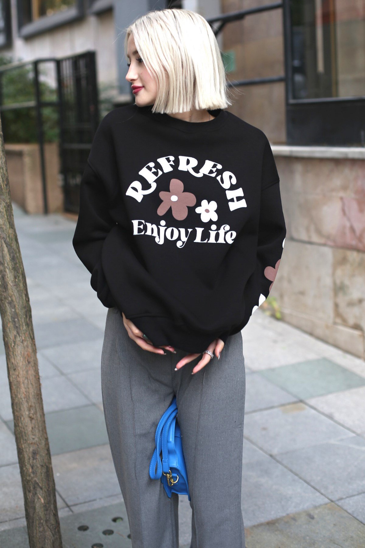 Siyah Bisiklet Yaka Baskılı Sweatshirt MG1572