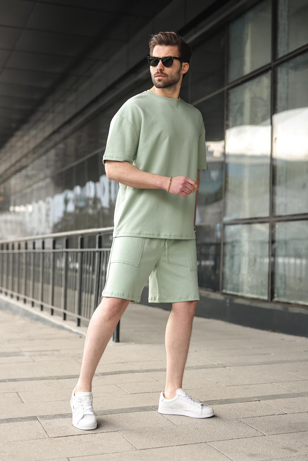 Short Set