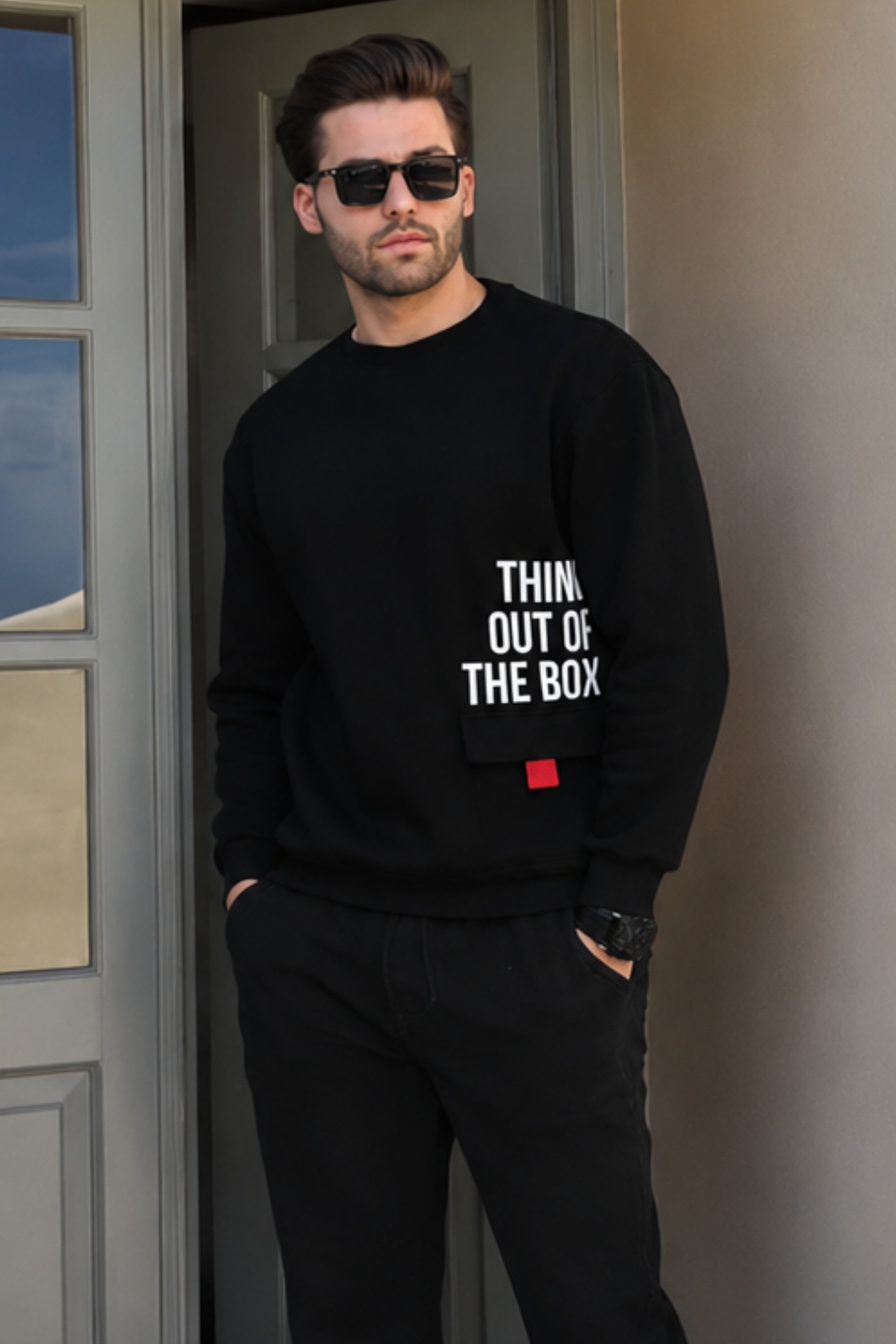 Sweatshirt