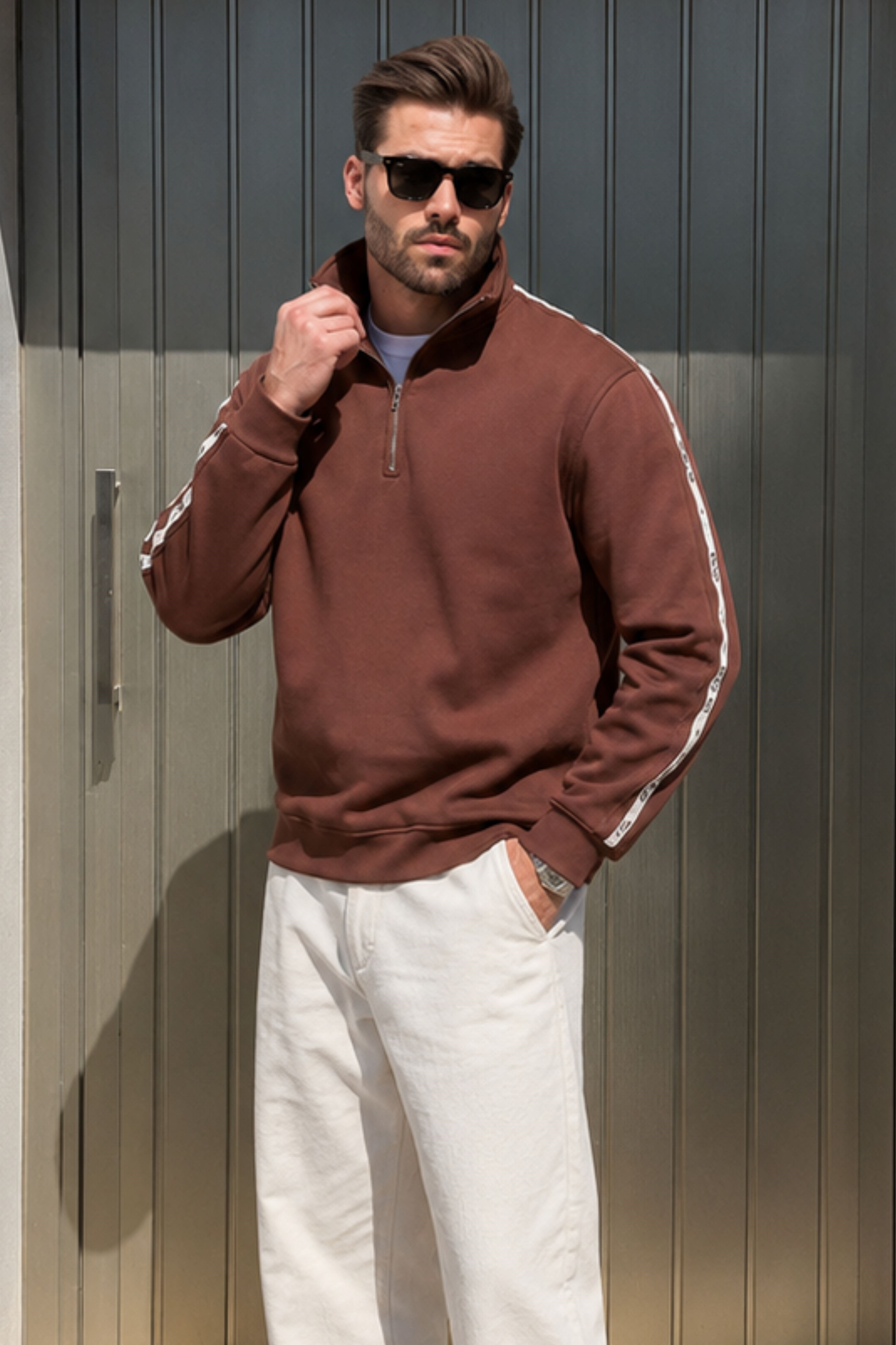 Sweatshirt