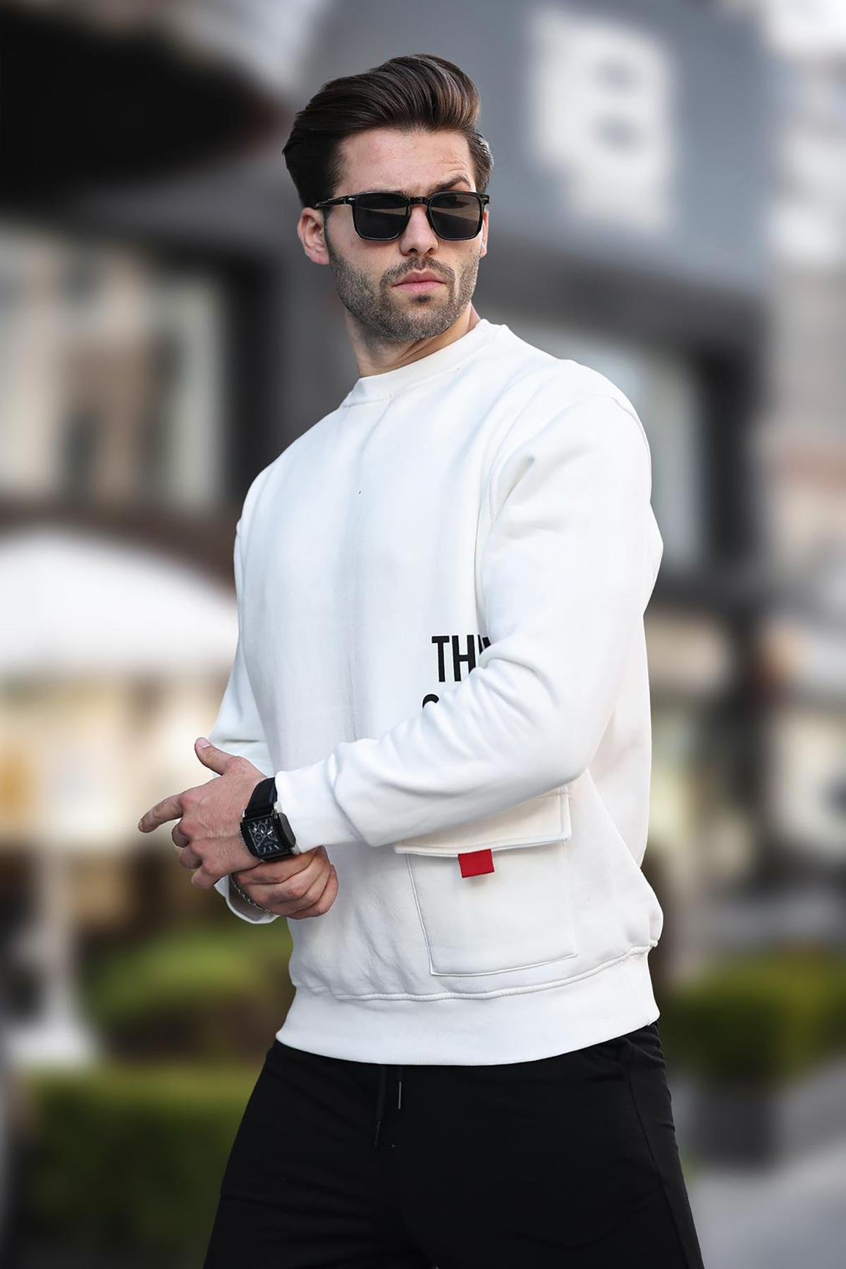Sweatshirt