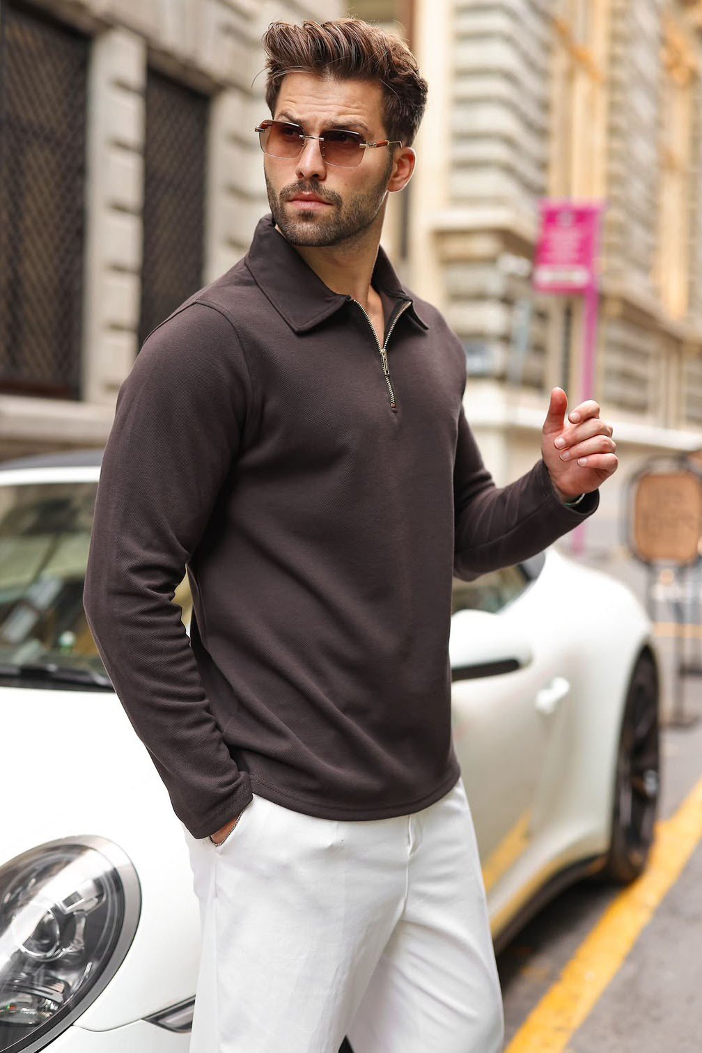 SWEATSHIRT