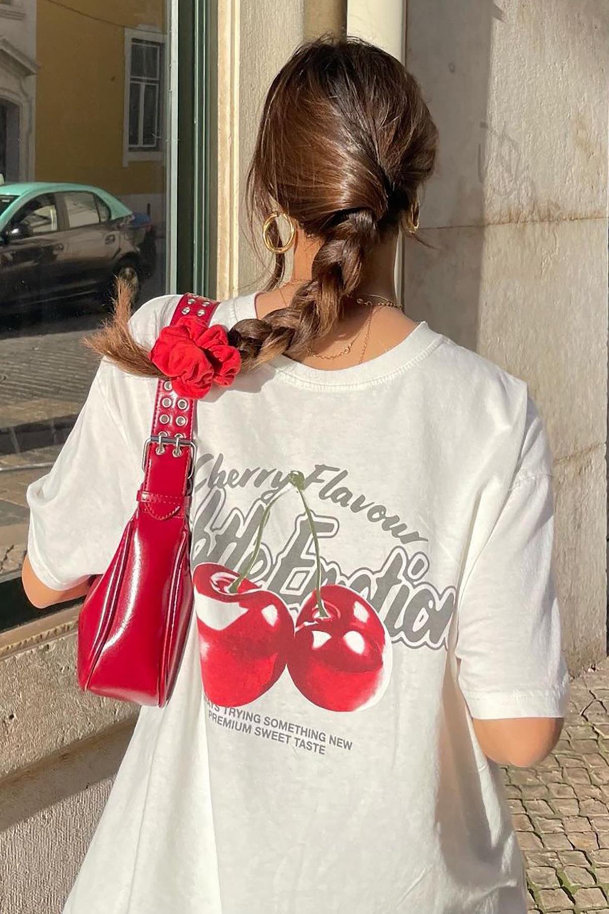 T-shirt