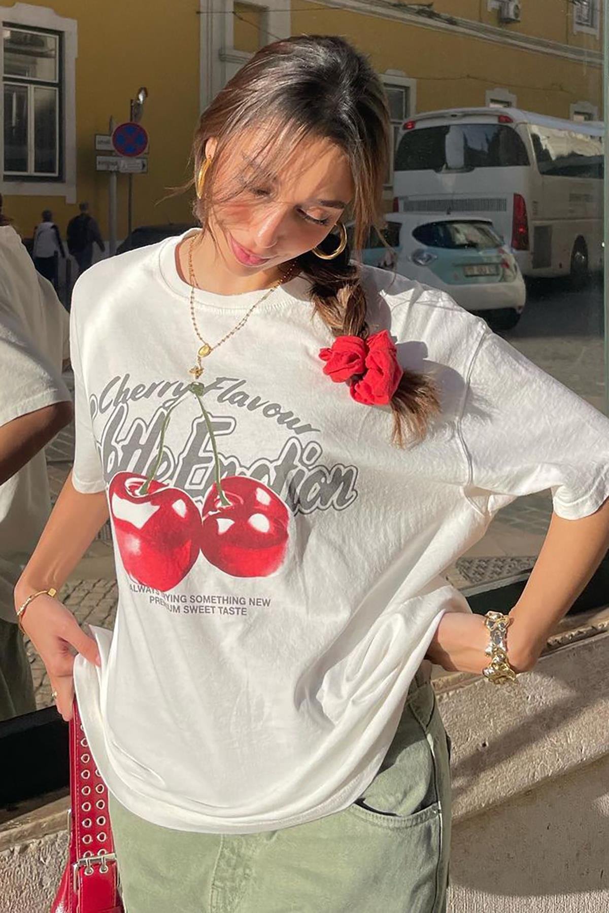 T-shirt