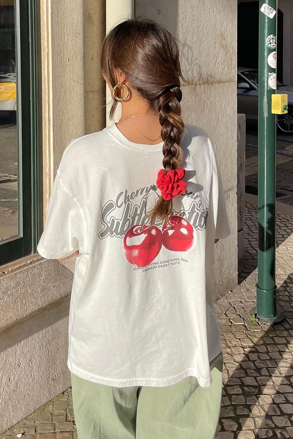 T-shirt