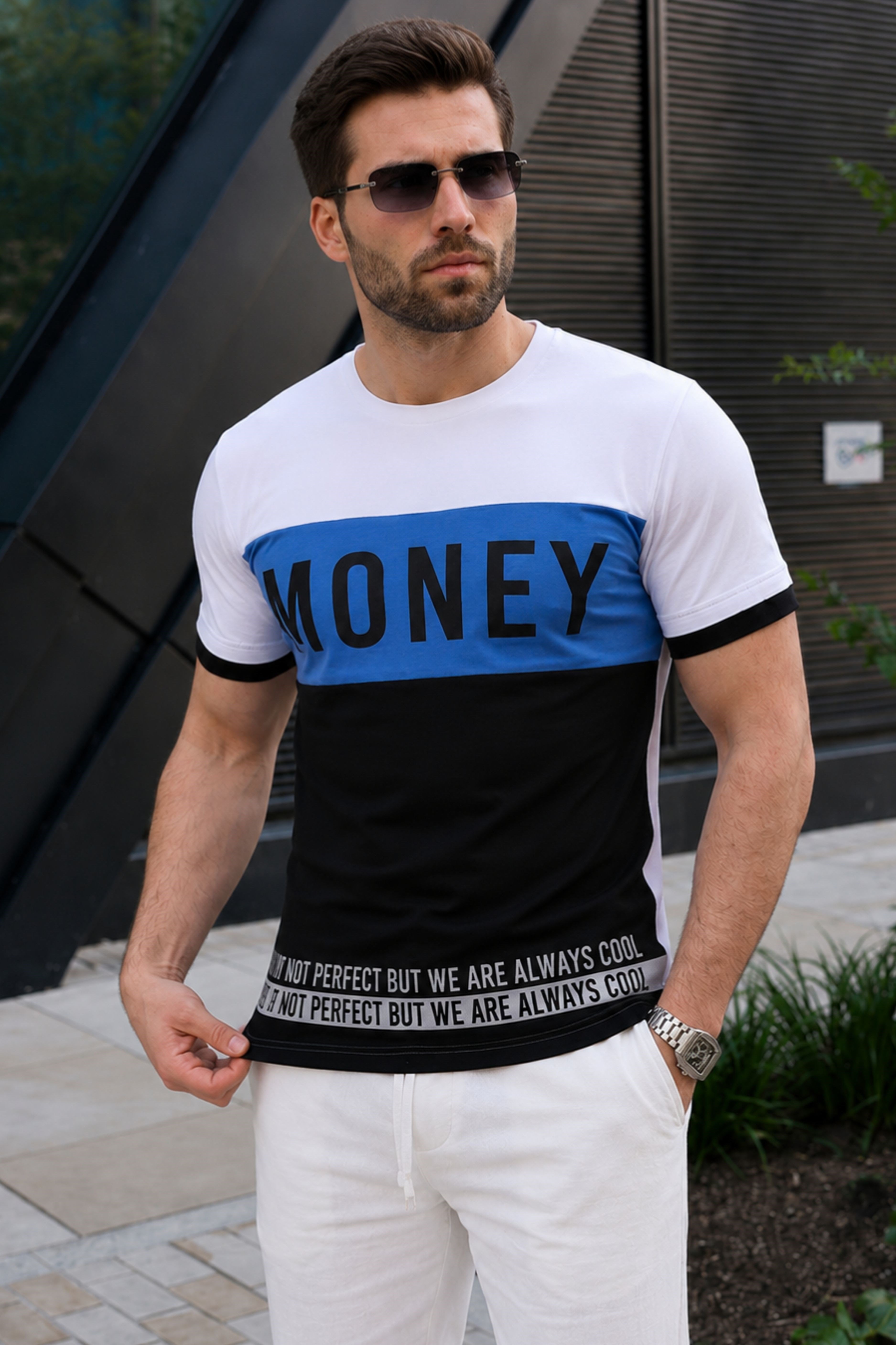 T-SHIRT