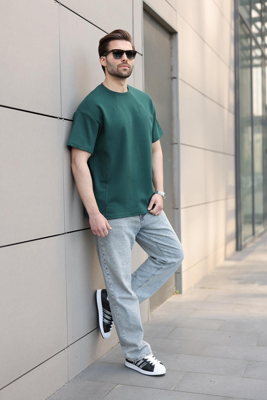 T-SHIRT