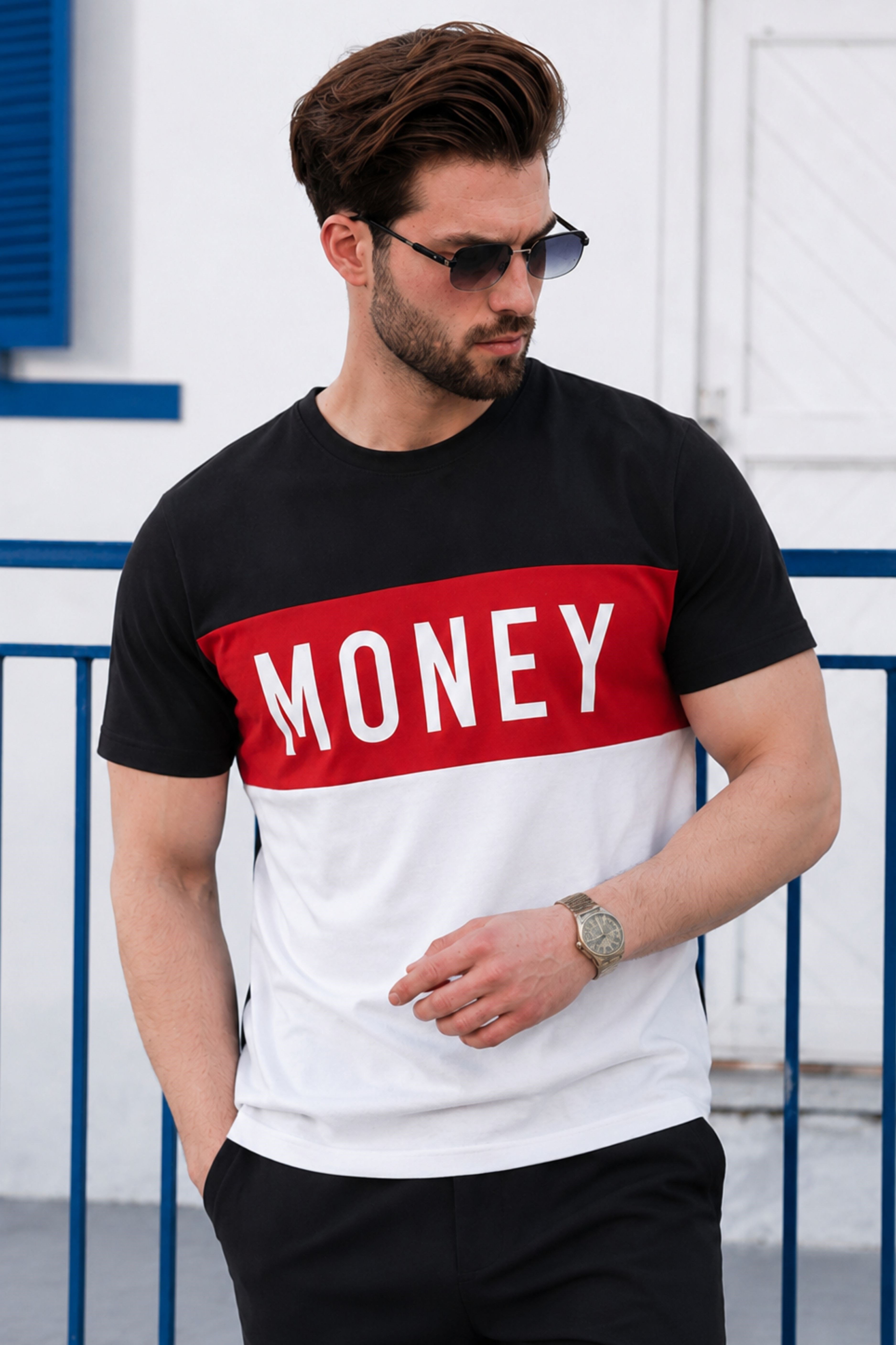 T-SHIRT