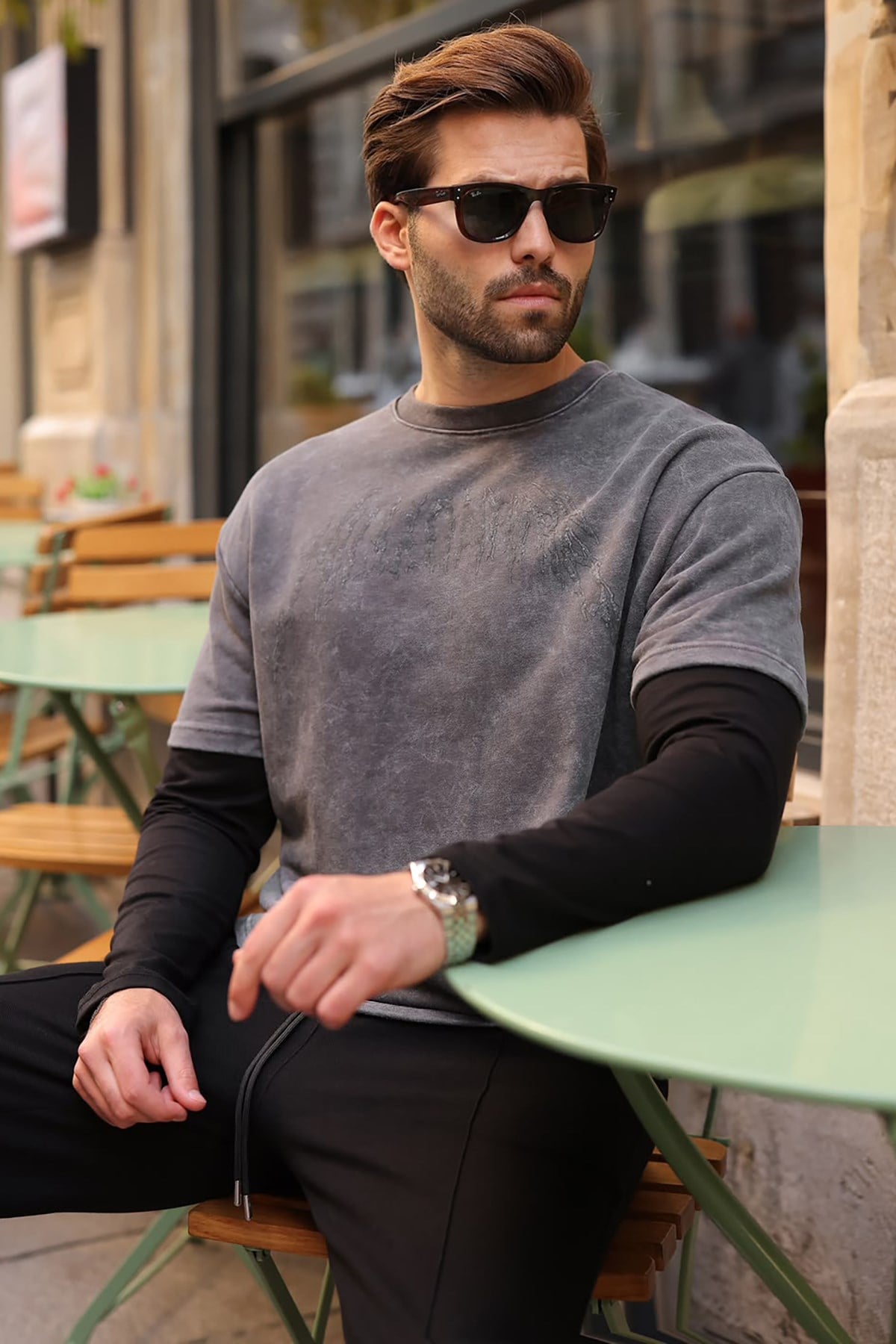 T-SHIRT