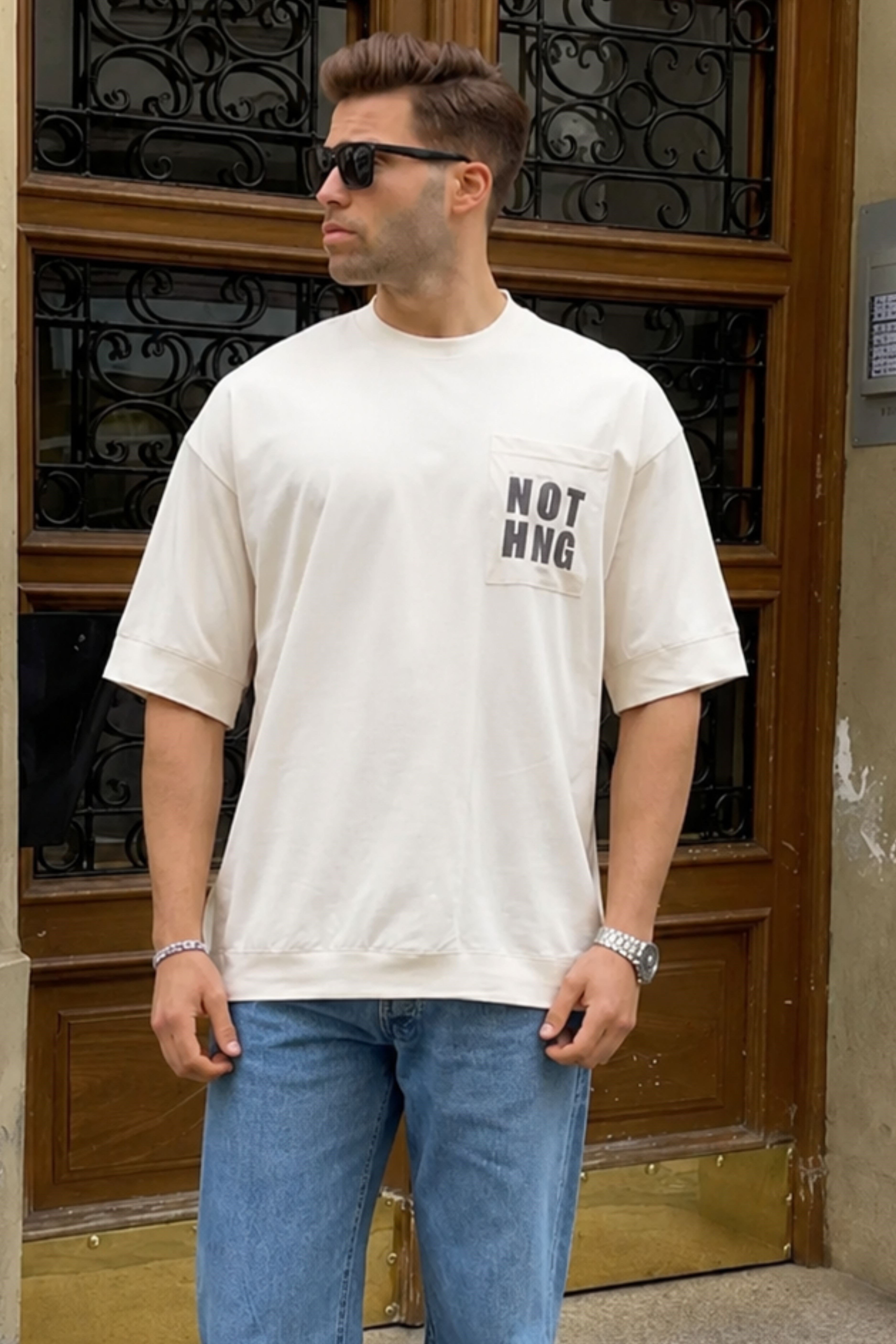 T-SHIRT