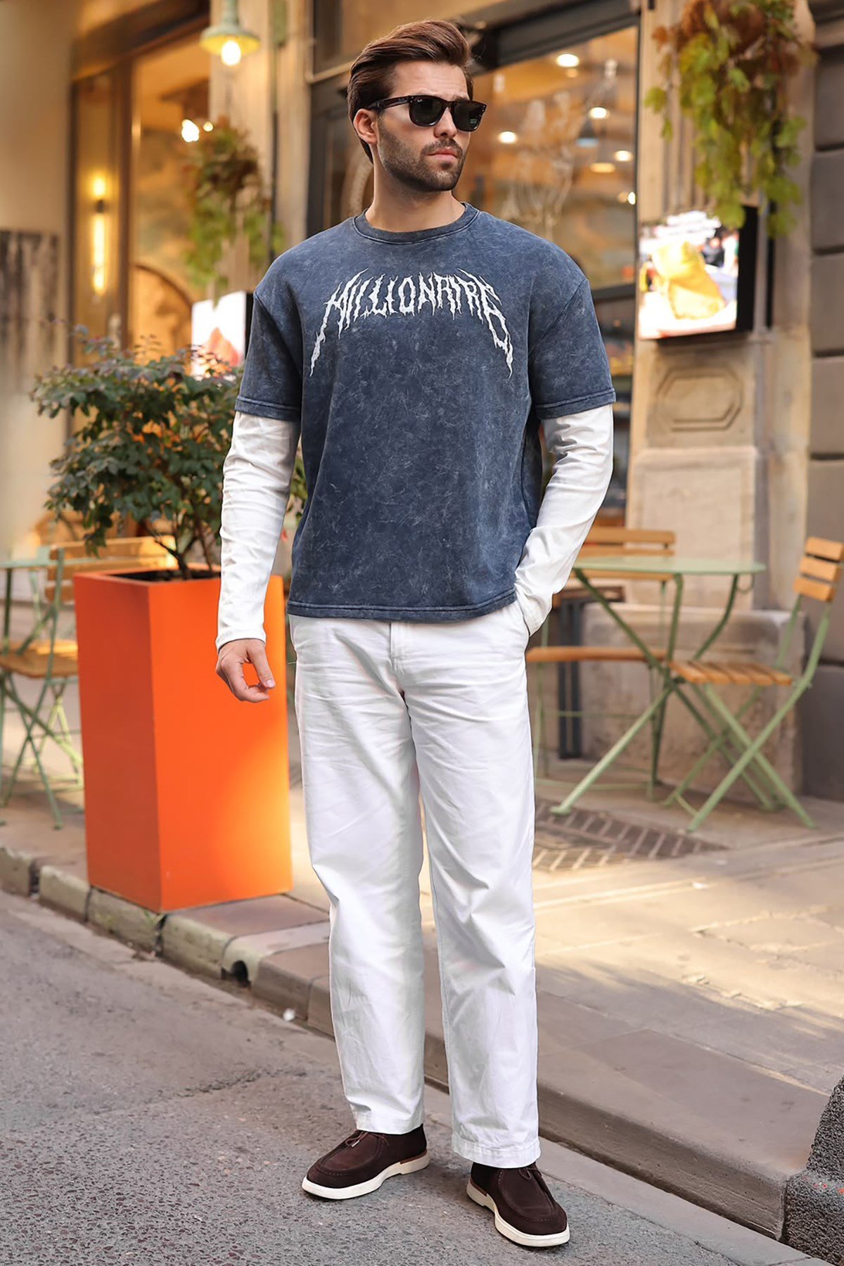 T-SHIRT