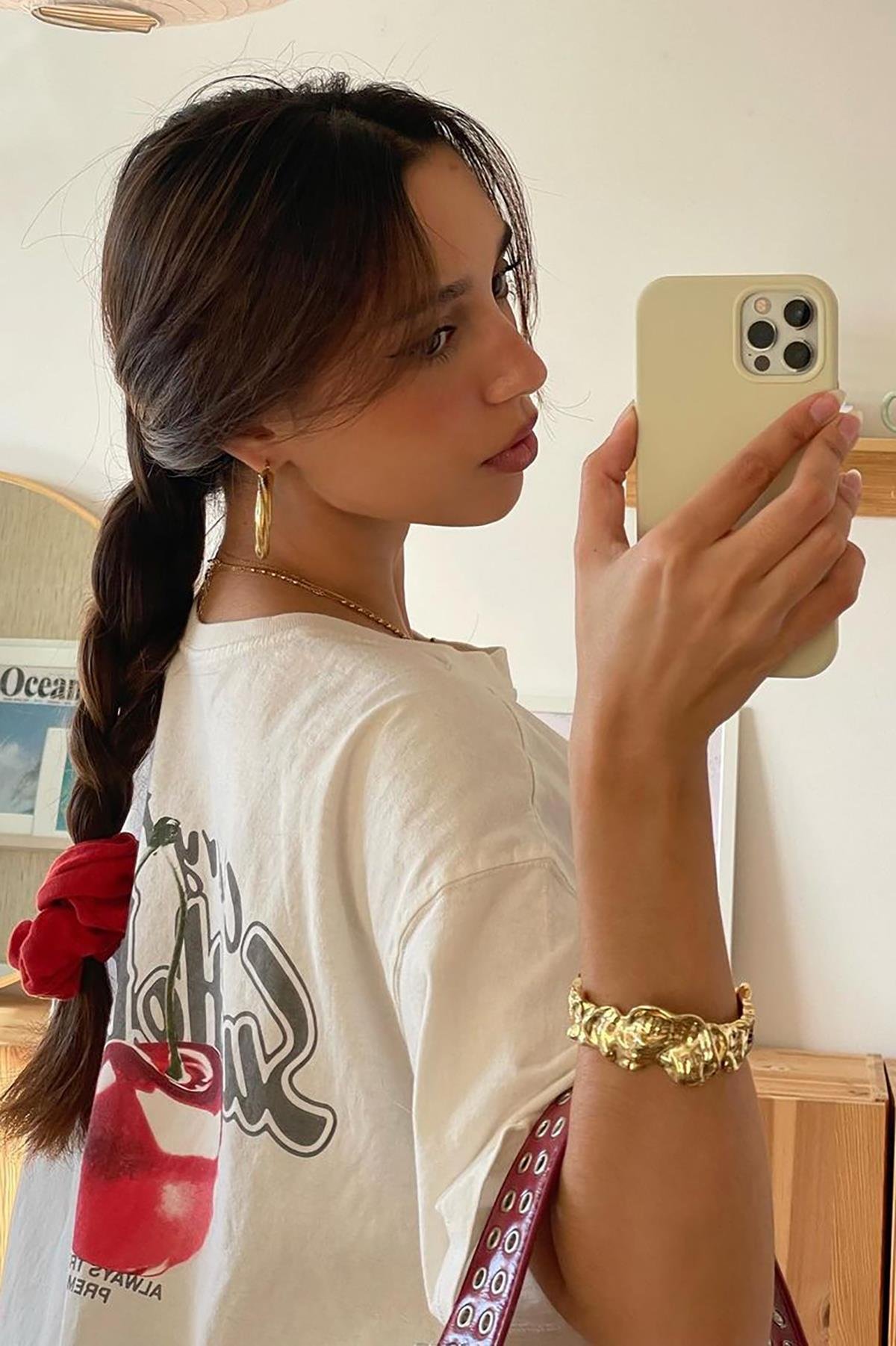 T-shirt