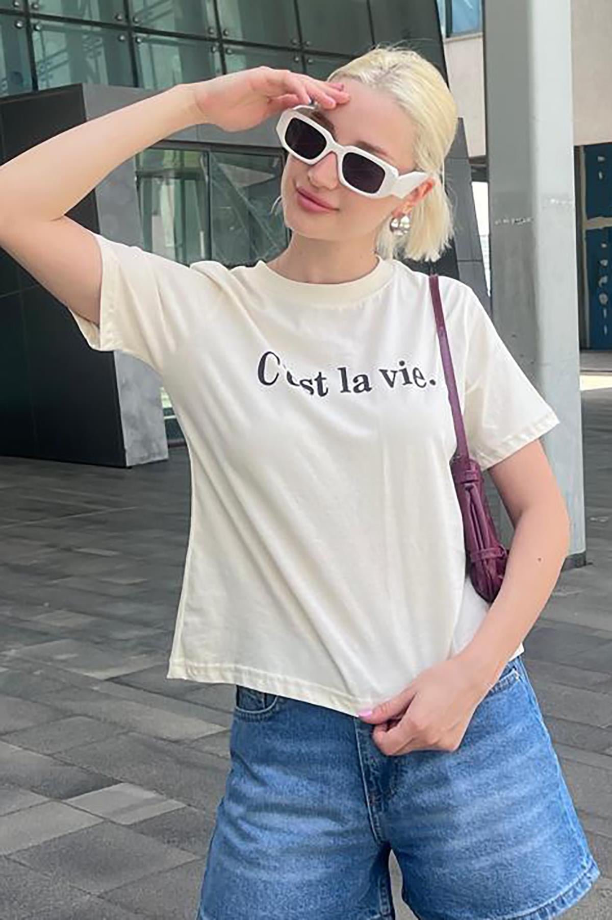 T-shirt