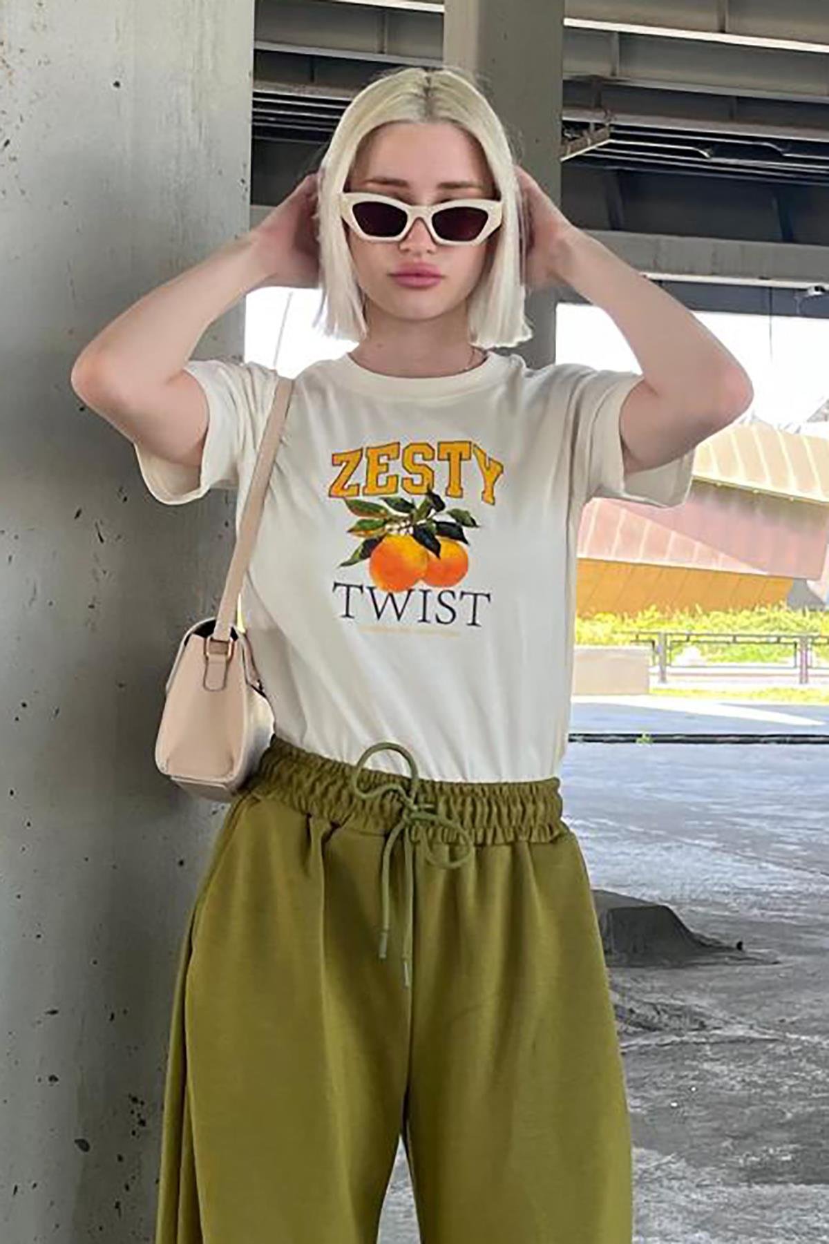 T-shirt