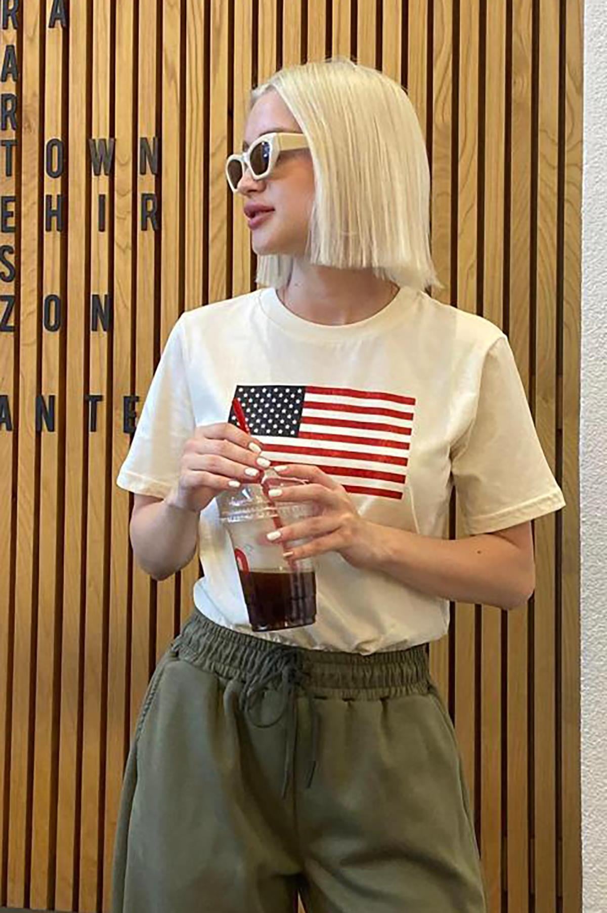T-shirt