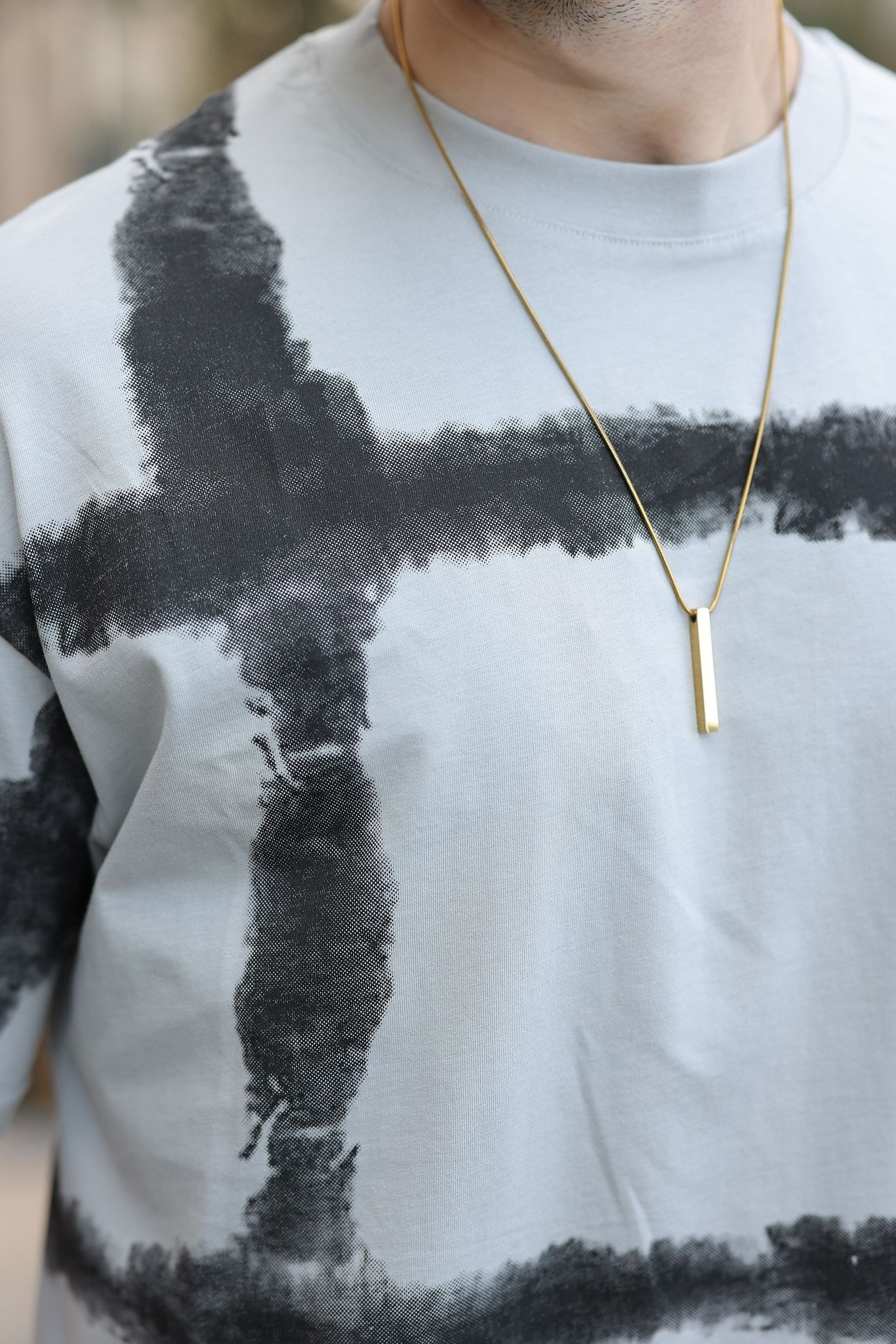T-SHIRT