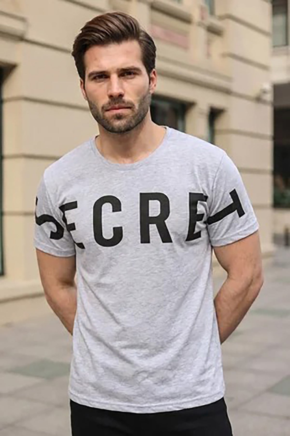 T-SHIRT