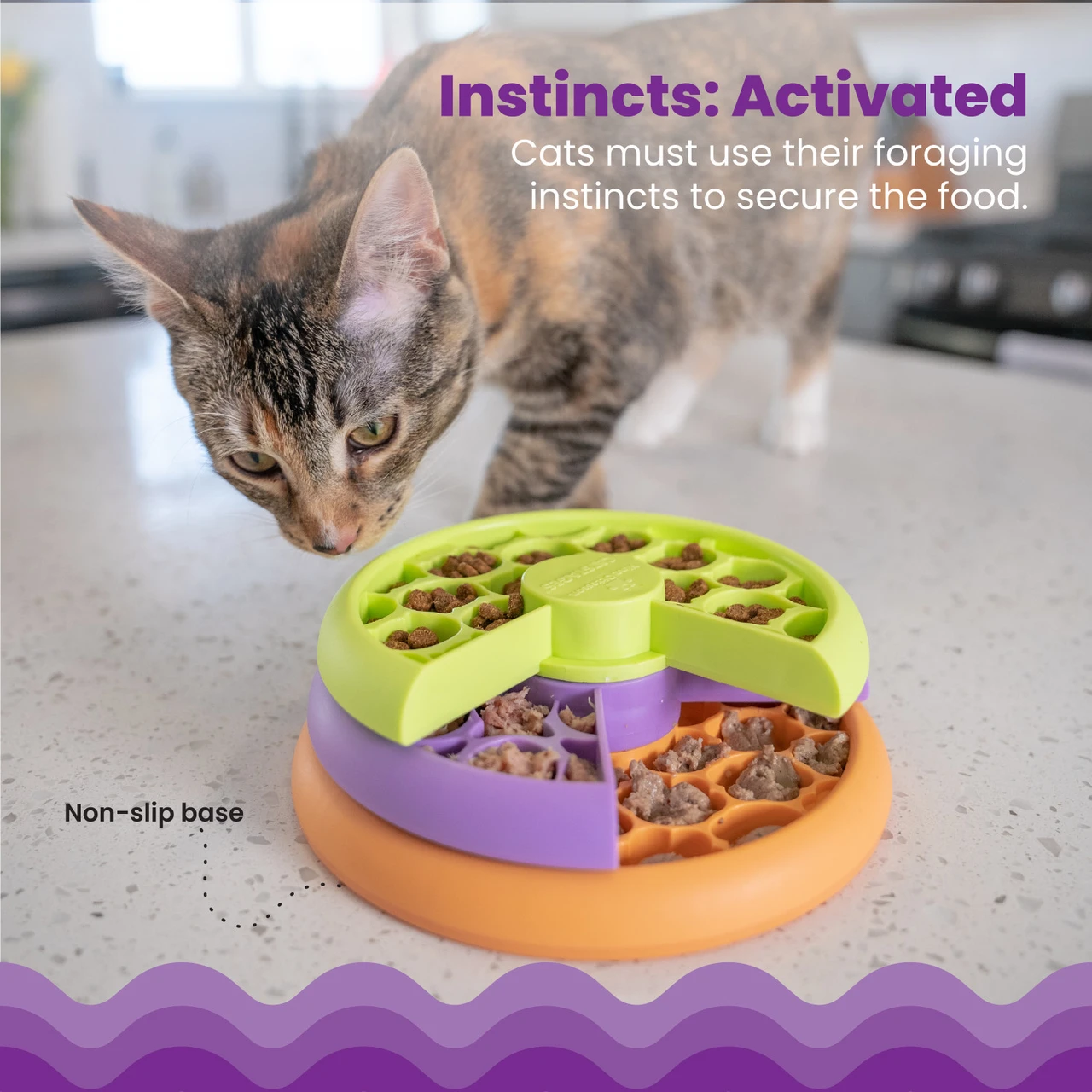 Petstages Kitty Lickin' Layers Cat Fun Feeder Treat Puzzle Kedi Mama Kabı - 71090