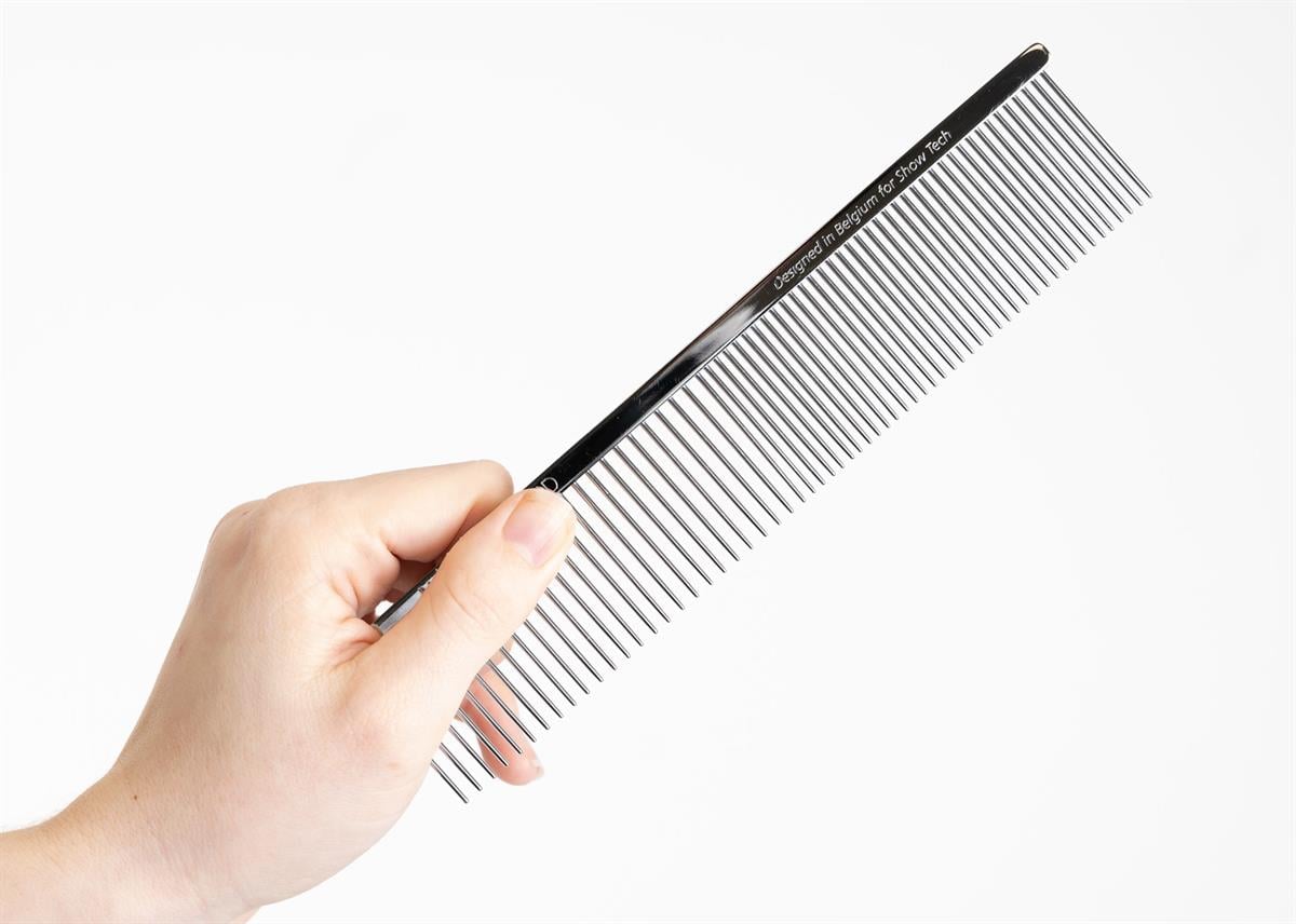 show-tech-greyhond-brass-comb-19-cm-26-4b8f72.jpg