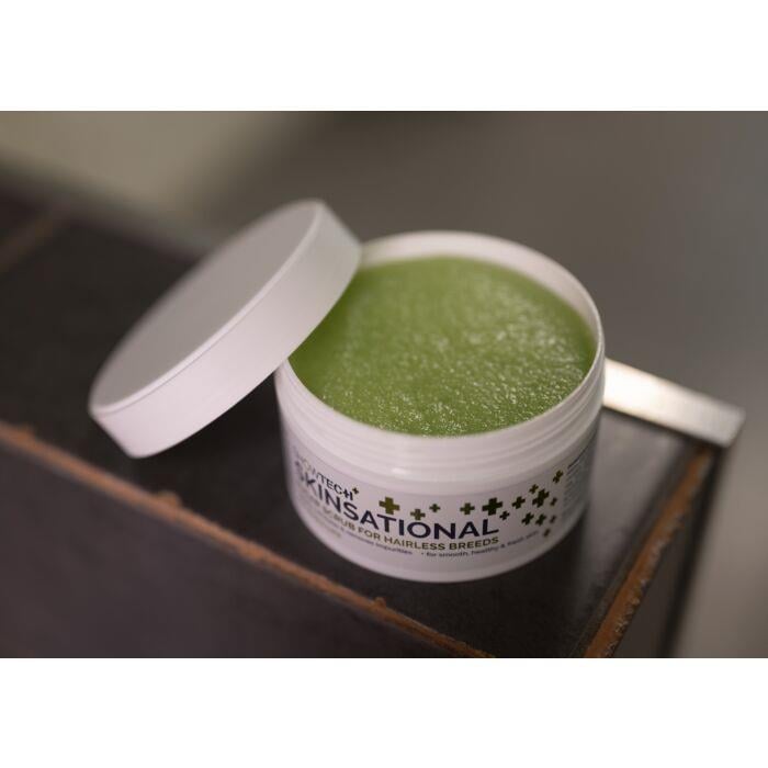 Show Tech+ Skinsational Pet Scrub 200 ml - 43STP004