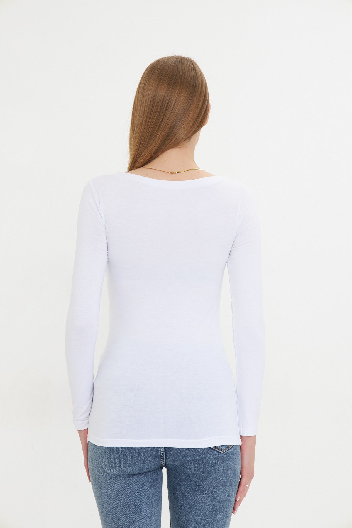 Kadın Kayık Yaka Basic Uzun Kollu Body Likralı Bluz  Viskon Body 160 Beyaz