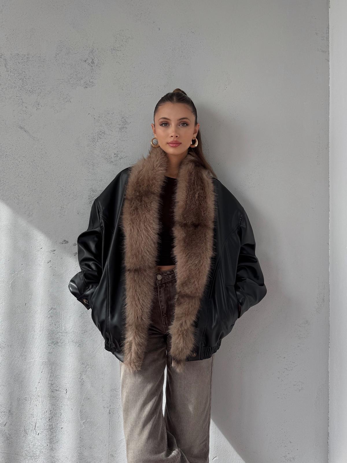 Belloro Siyah Yakası Kürk Detay Premium Deri Ceket