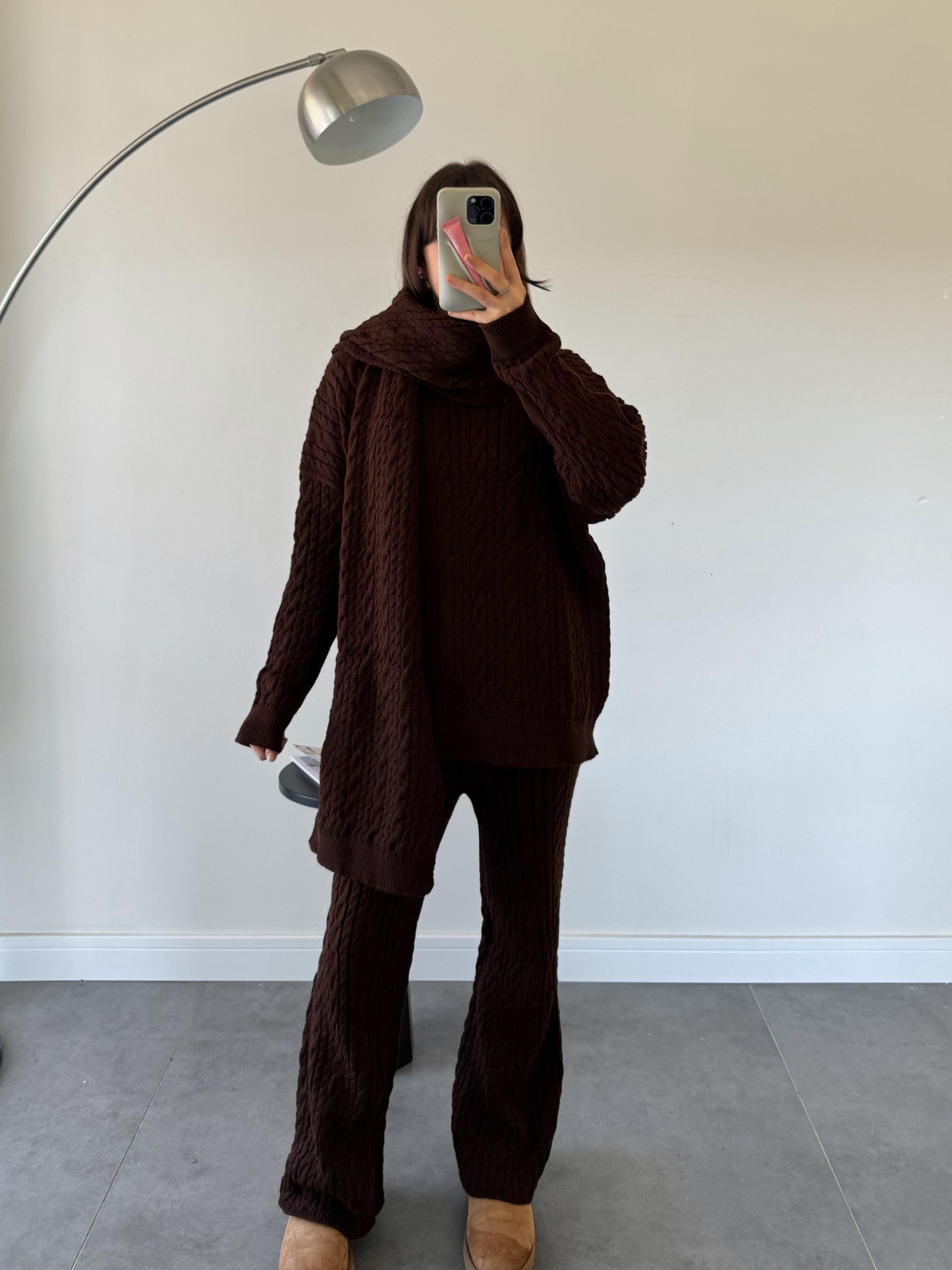 Lipoll Kahve Atkılı Saç Örgü Pantolon Takım