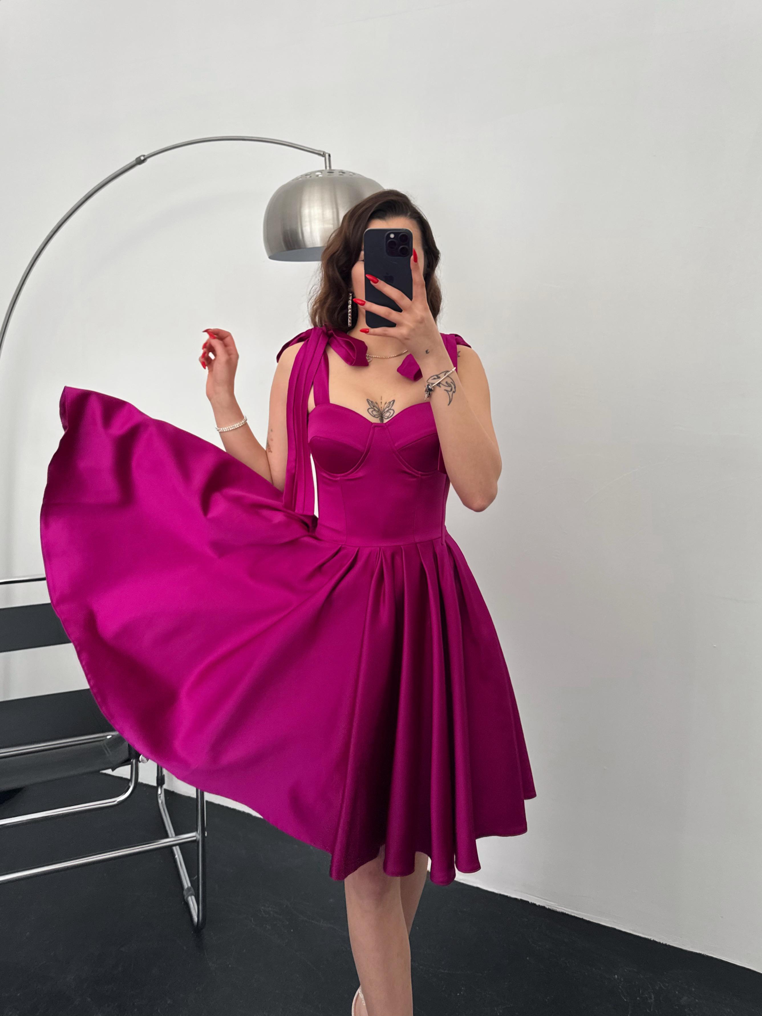 Marilyn Kalın Askılı Kısa Fuşya Abiye 