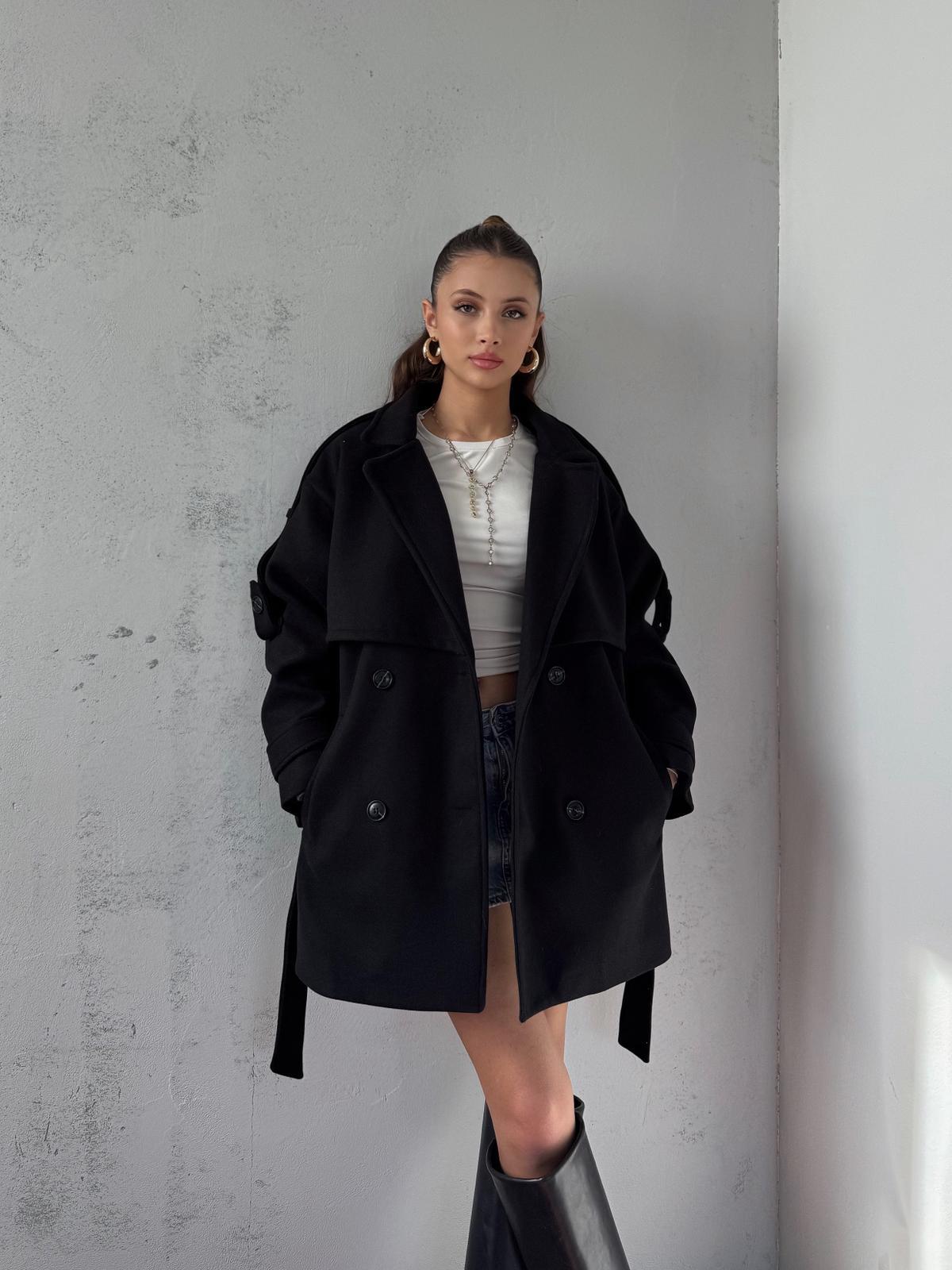 Verris Siyah Apoletli Oversize Kaşe Kısa Kaban