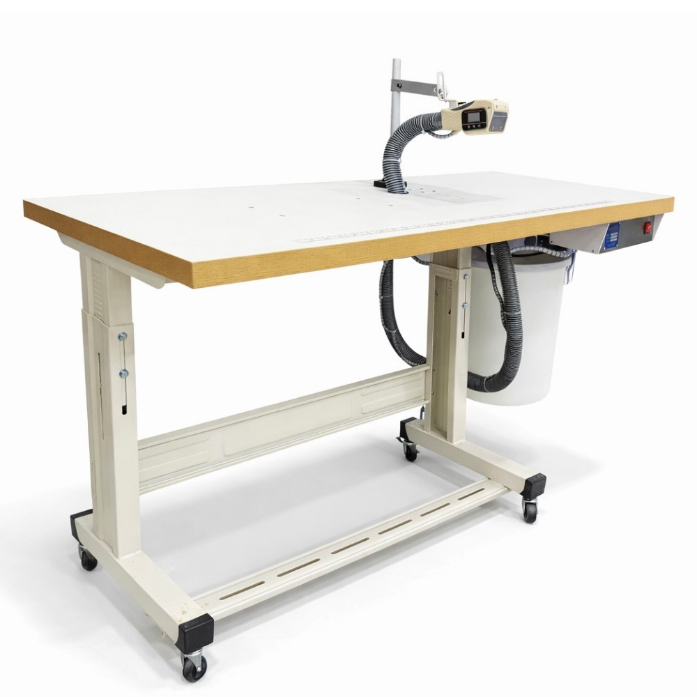 SINGLE HEAD TABLE COMBED COTTON MODEL YARN CLEANING MACHINE