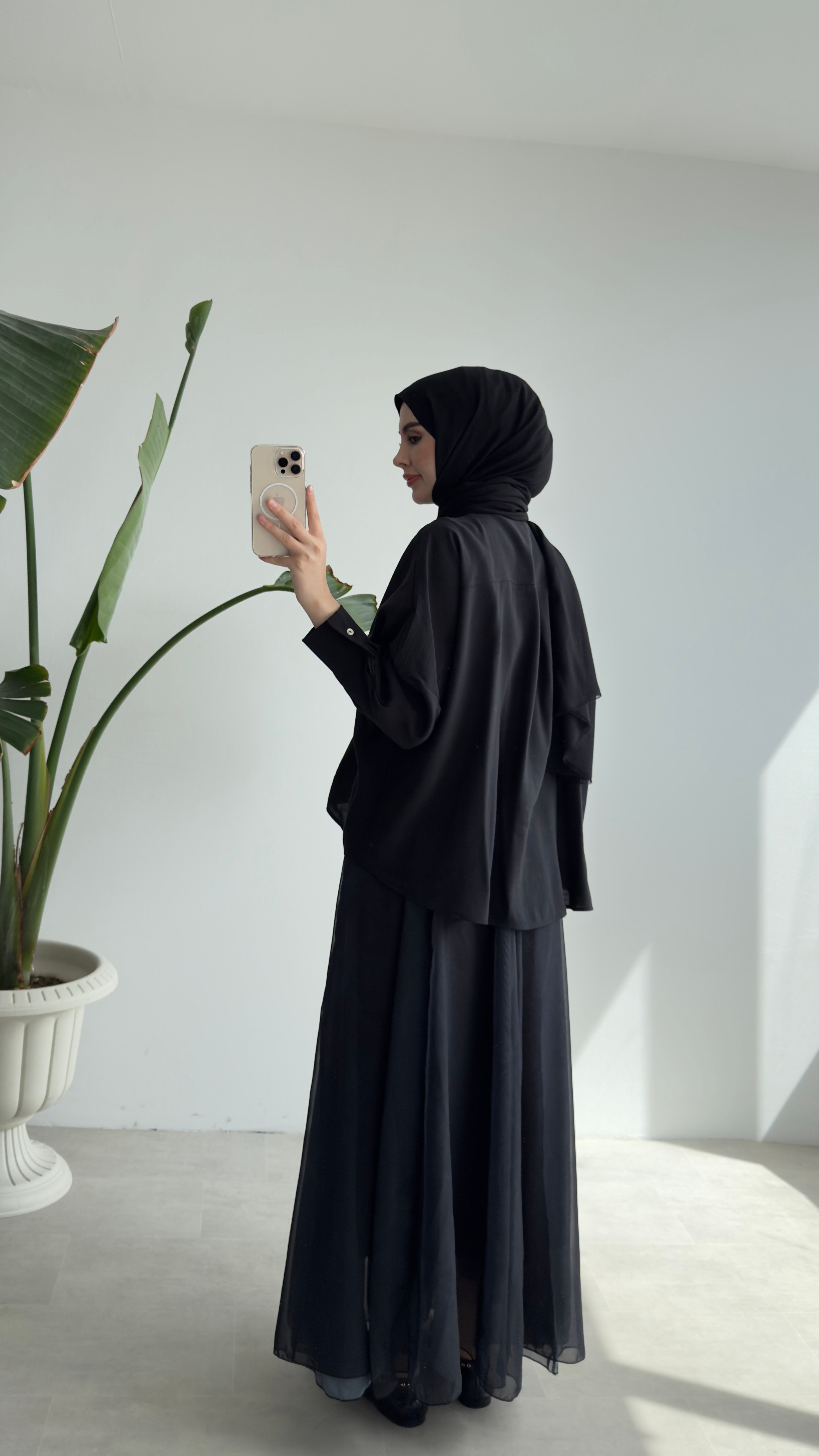 BEL DETAYLI ZARİF GÖMLEK - SİYAH