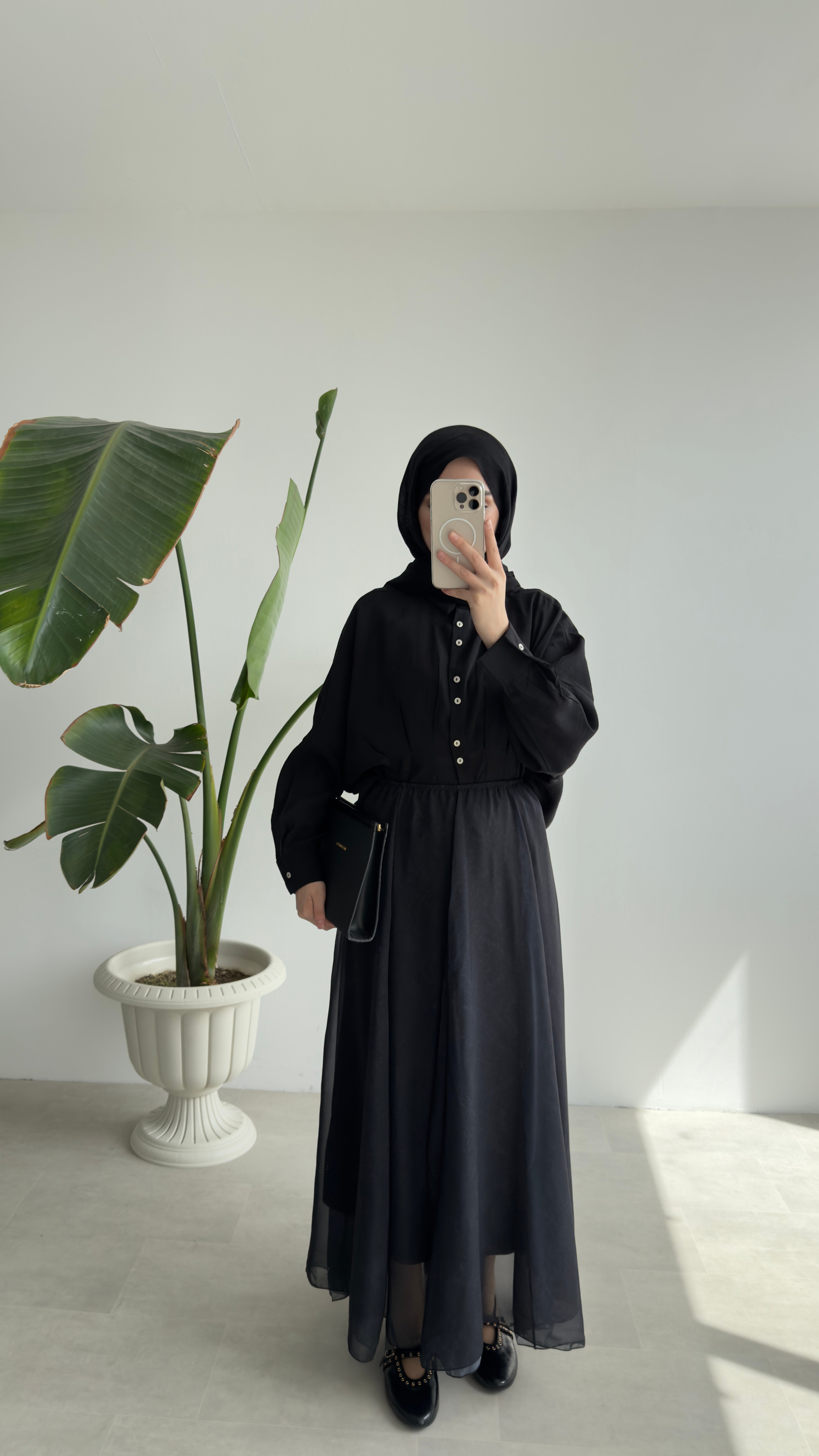 BEL DETAYLI ZARİF GÖMLEK - SİYAH
