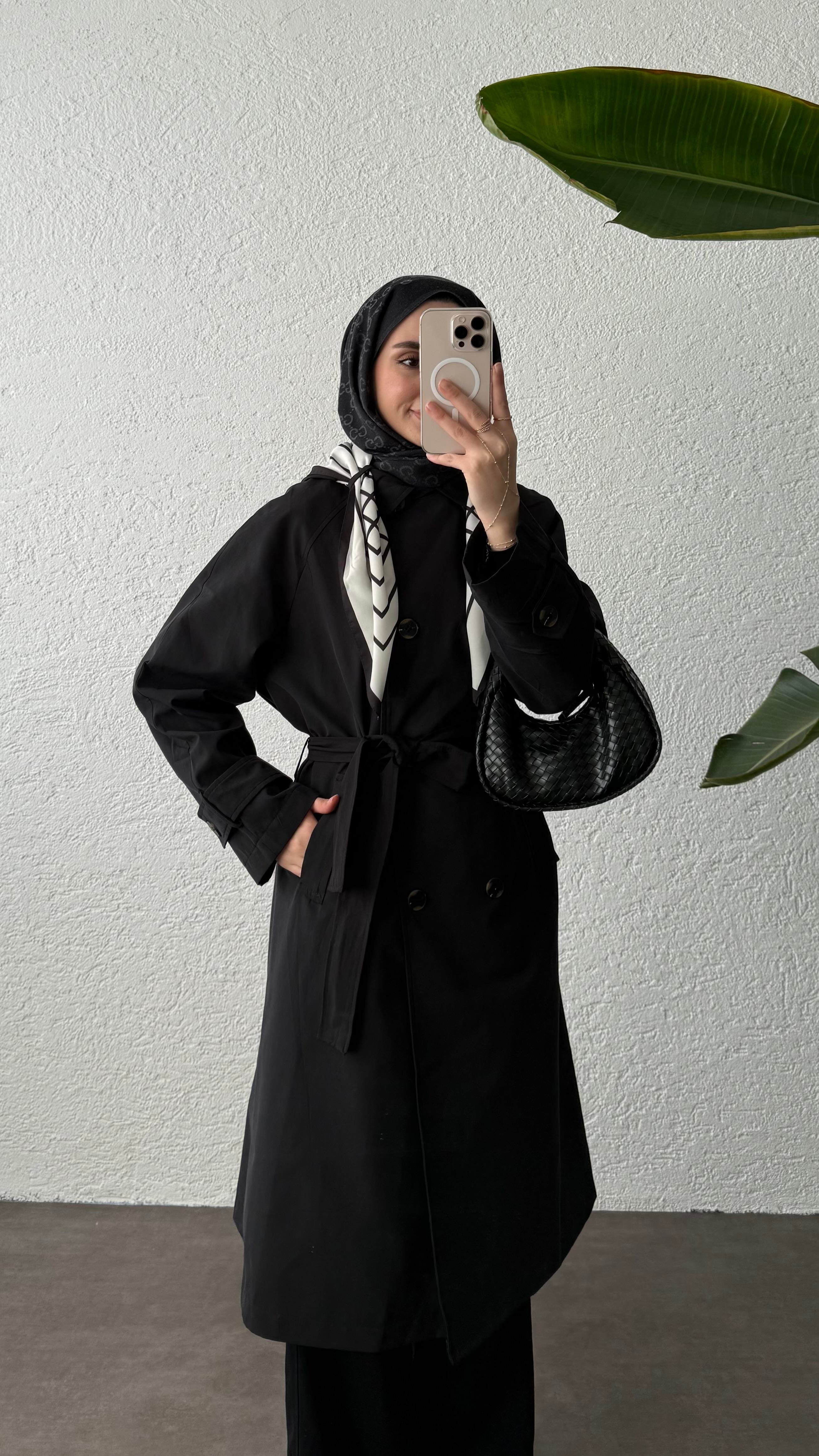 EFİL FULARLI TRENÇKOT-SİYAH