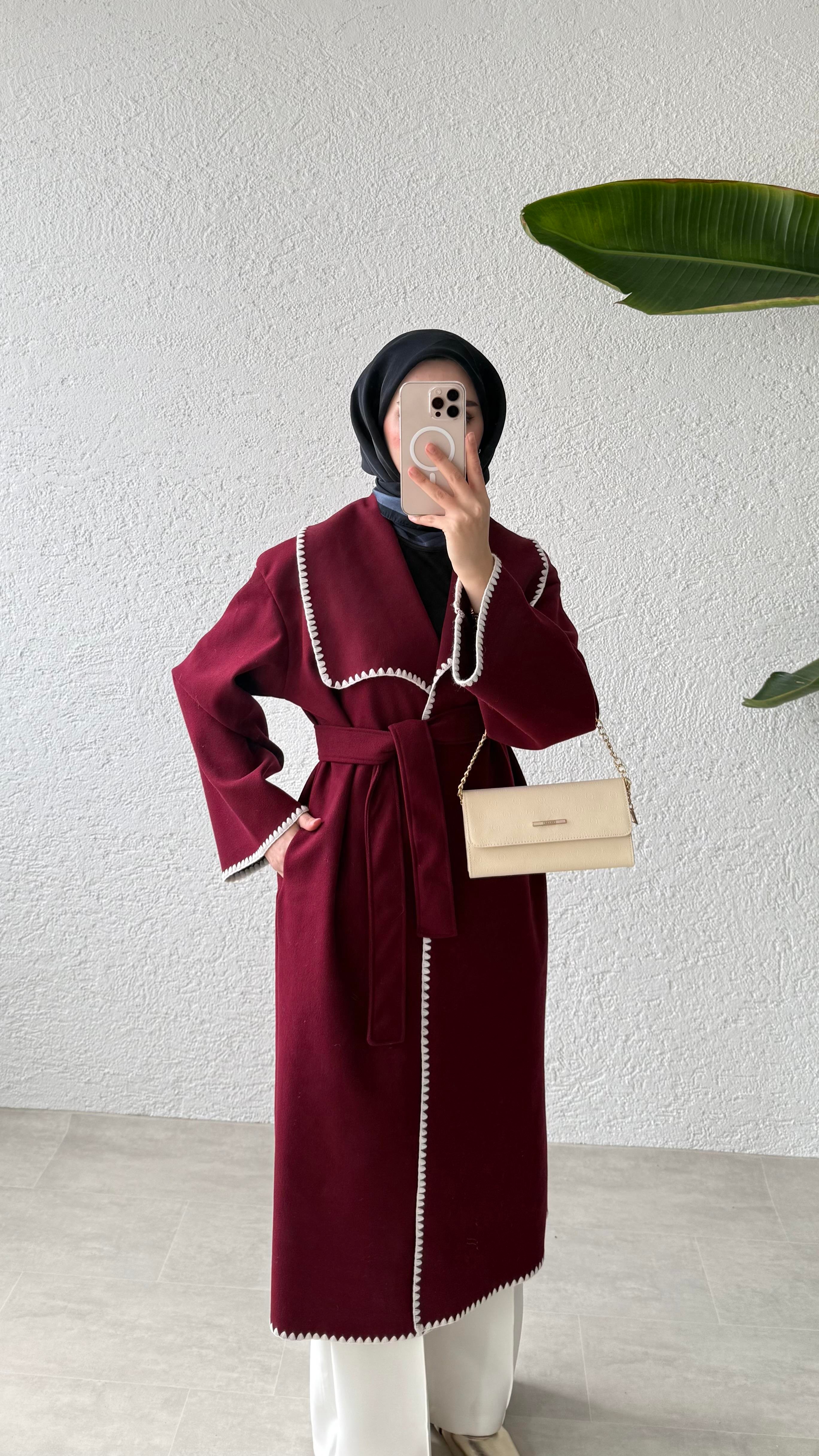 GÜL DİKİŞLİ KABAN - BORDO 