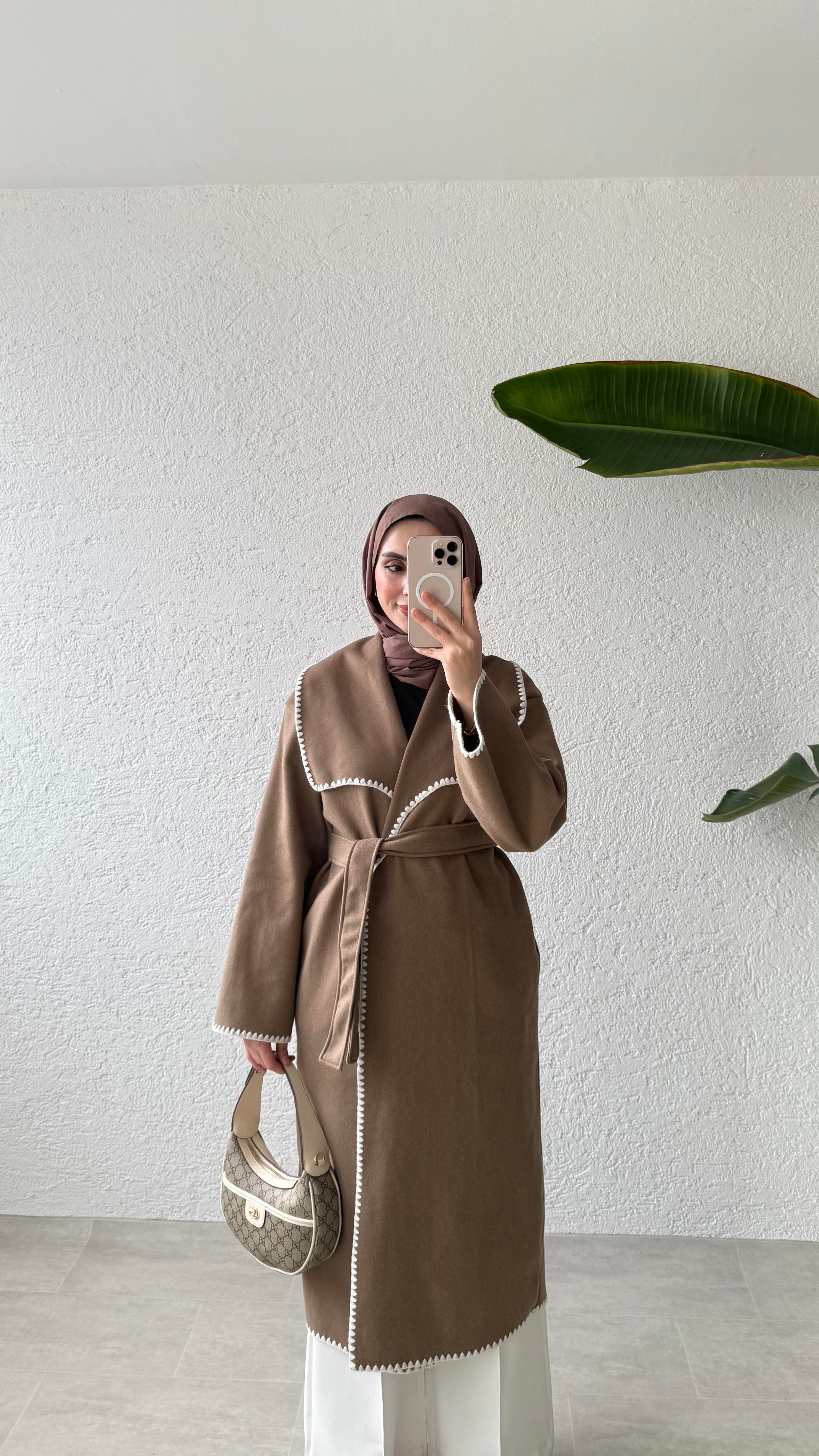 GÜL DİKİŞLİ KABAN - CAMEL 