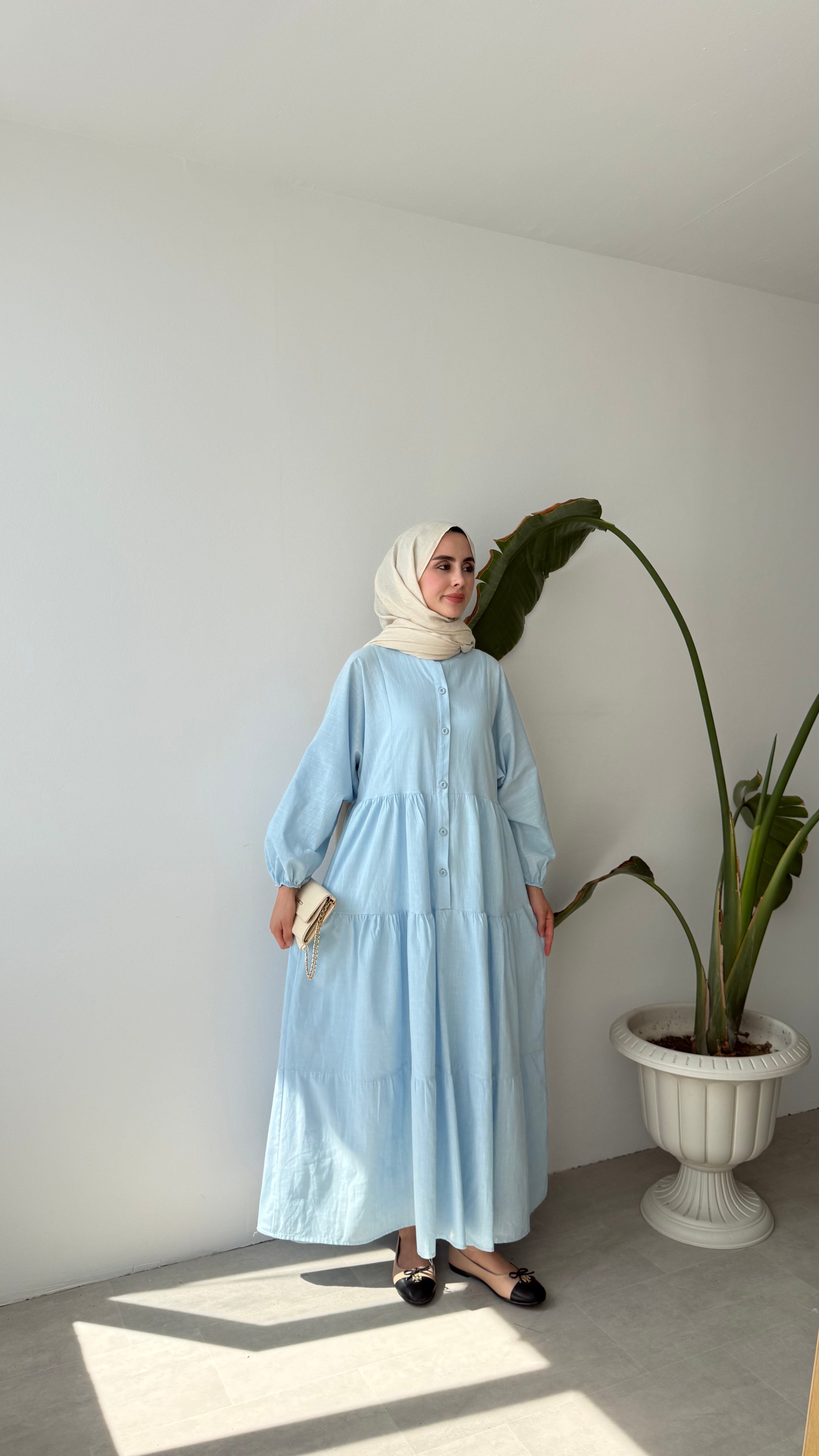 KAT DETAYLI BÜZGÜLÜ ELBİSE - MAVİ