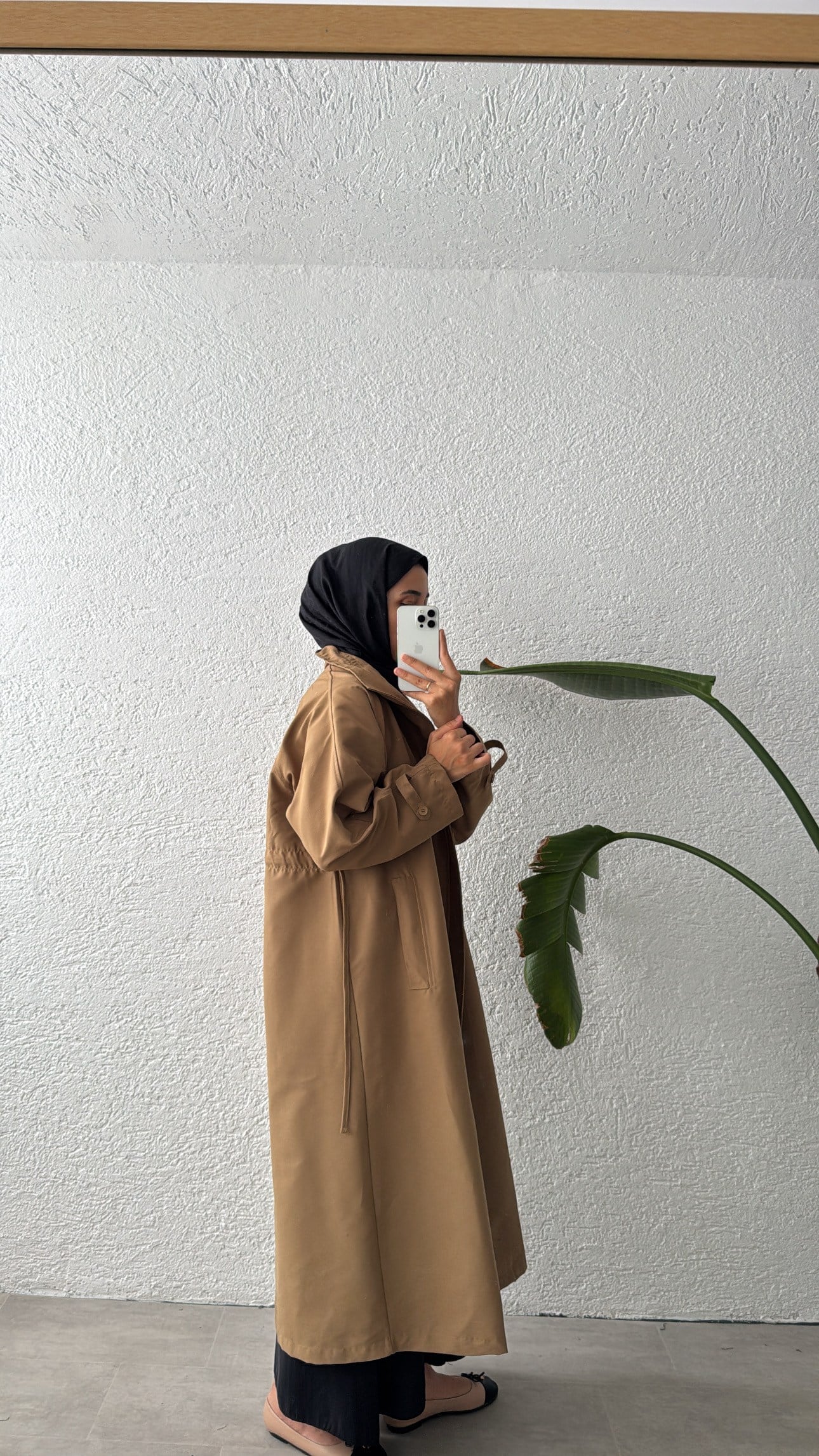 KEMERLİ DİK YAKA TRENÇKOT - CAMEL
