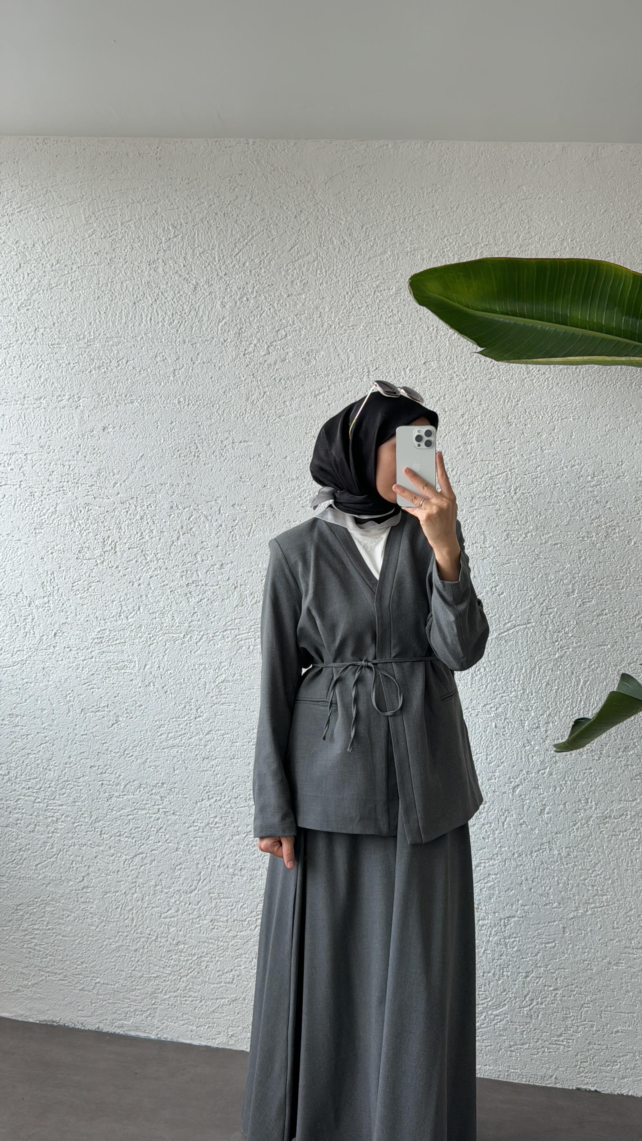 KEMERLİ MİNİMAL BLAZER TAKIM - ANTRASİT