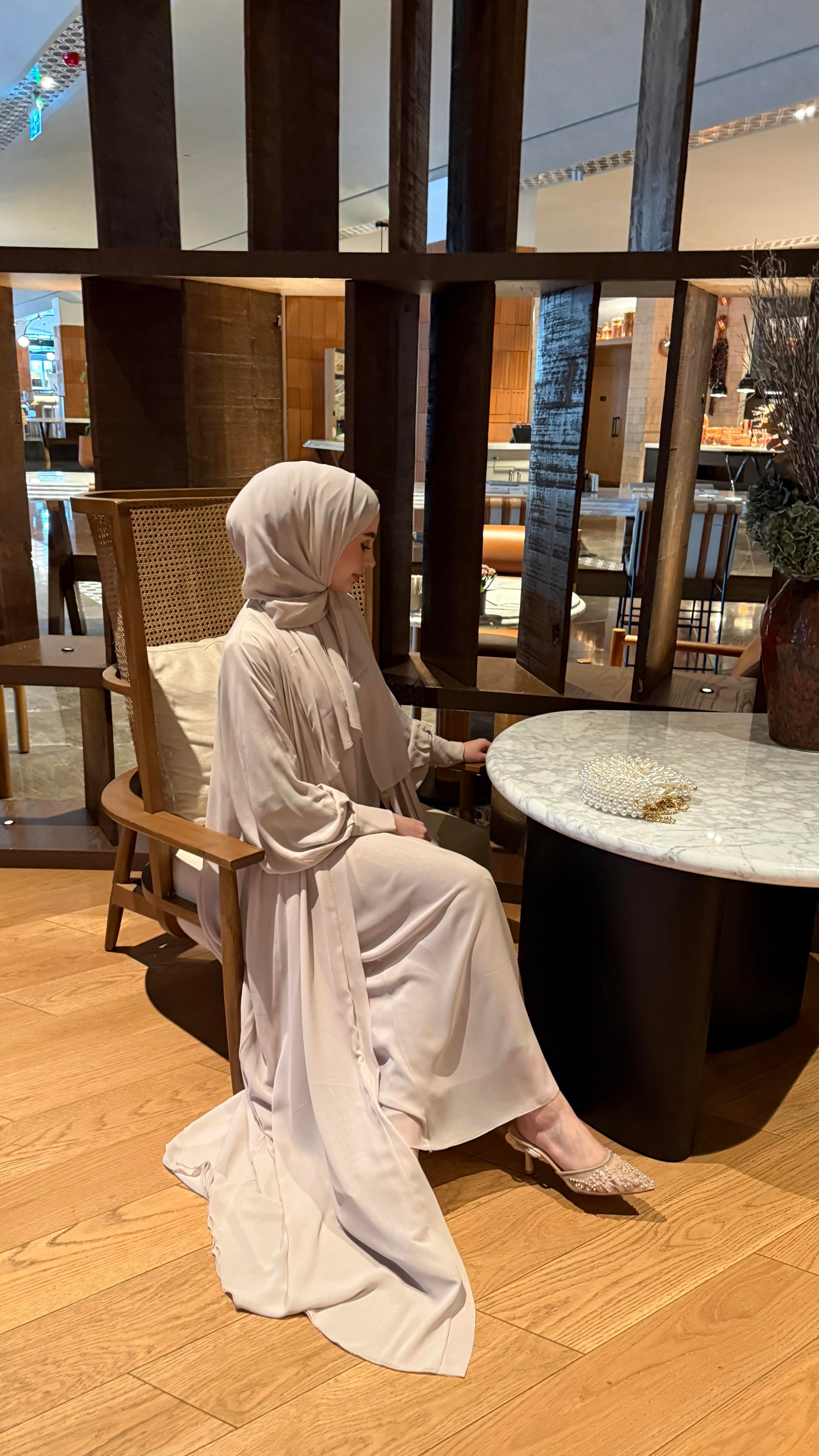 LAREEN ABAYA & FERACE - BEJ