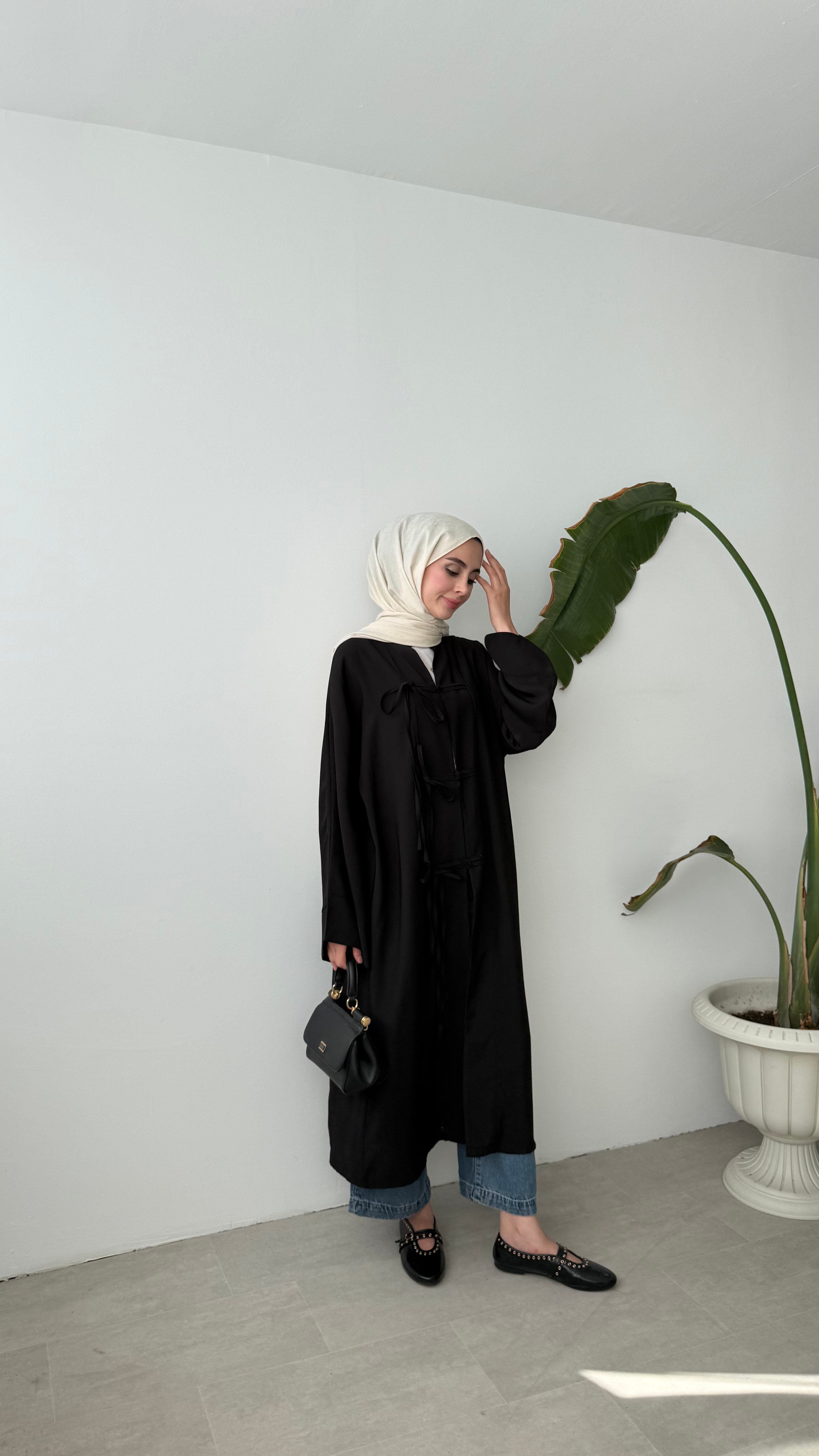 LİNA BAĞCIK DETAYLI GÖMLEK - SİYAH