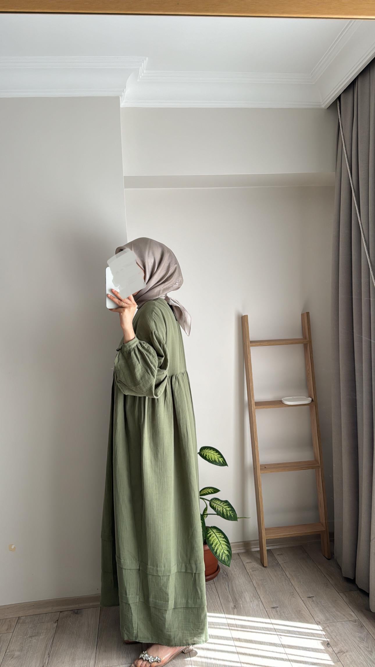 MÜSLİN ELBİSE ÇAĞLA YEŞİLİ