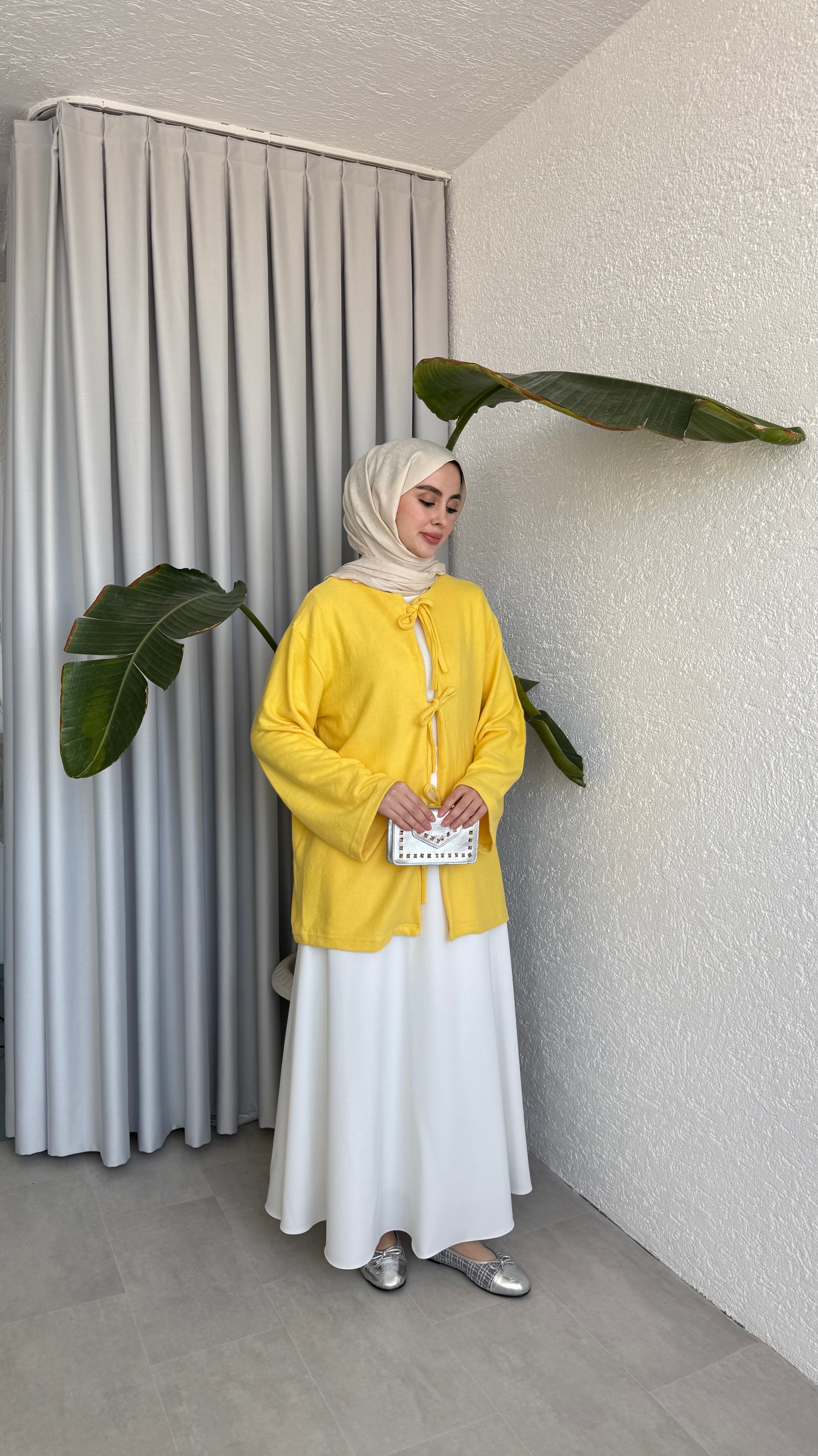 ÖNDEN BAĞLAMALI SÜPREM - SARI