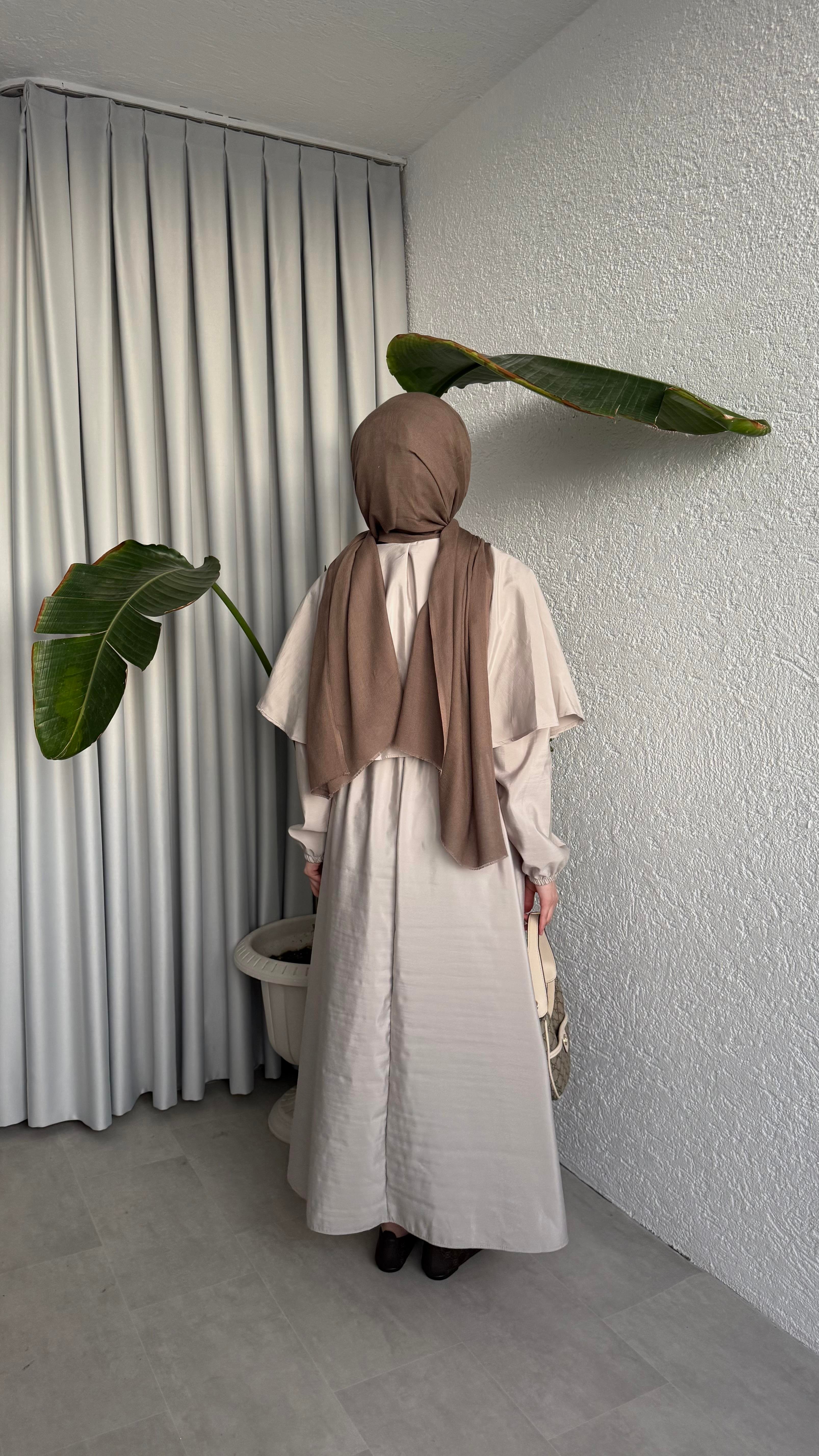 PELERİN DETAYLI ELBİSE - BEJ 