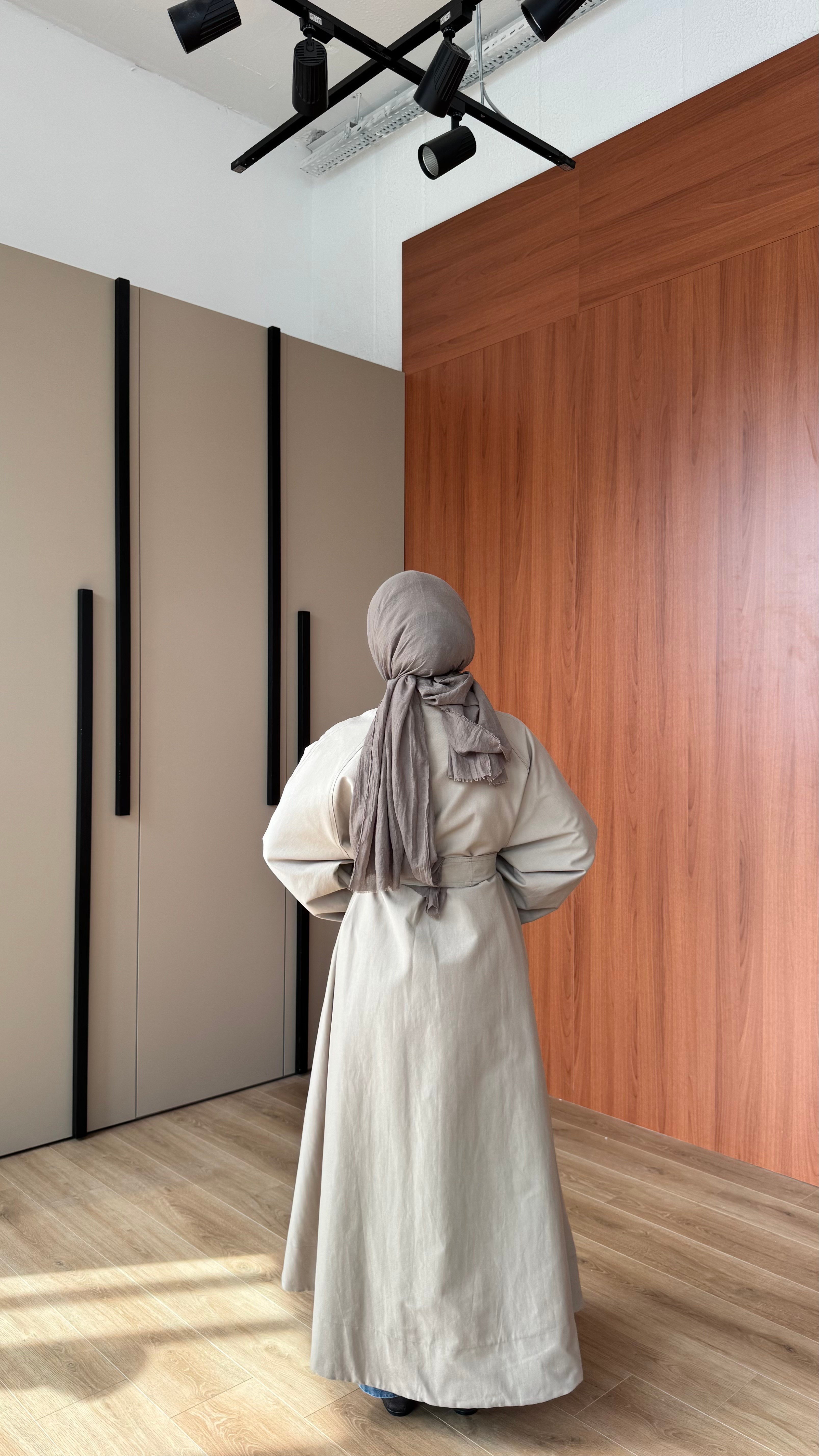 ROBE ASTARLI TRENÇKOT - ADAÇAYI