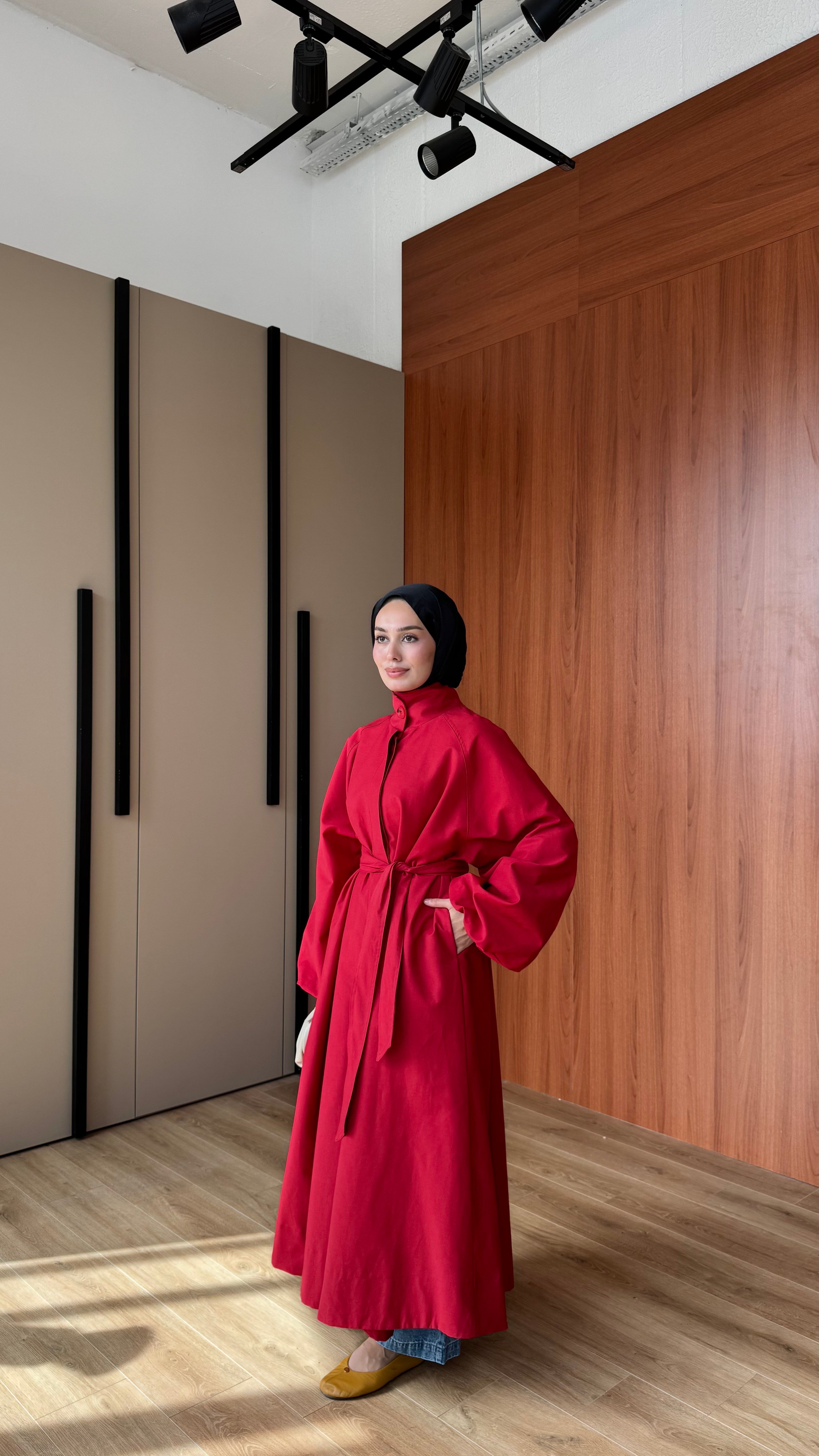 ROBE ASTARLI TRENÇKOT - KIRMIZI